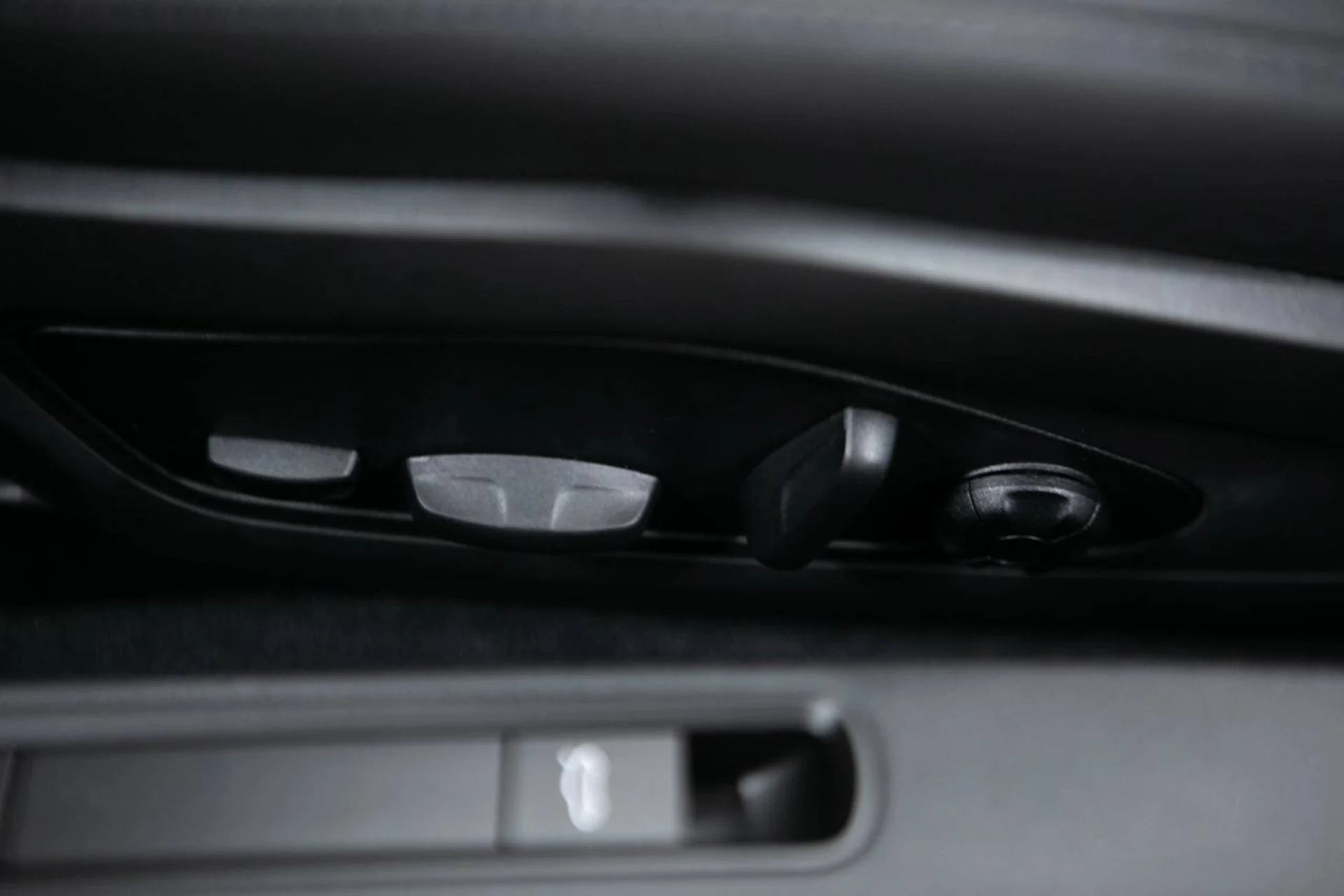 mph025_2848113887_85b732059740a385c919b58b92f91bc8x_2ad97d89d7