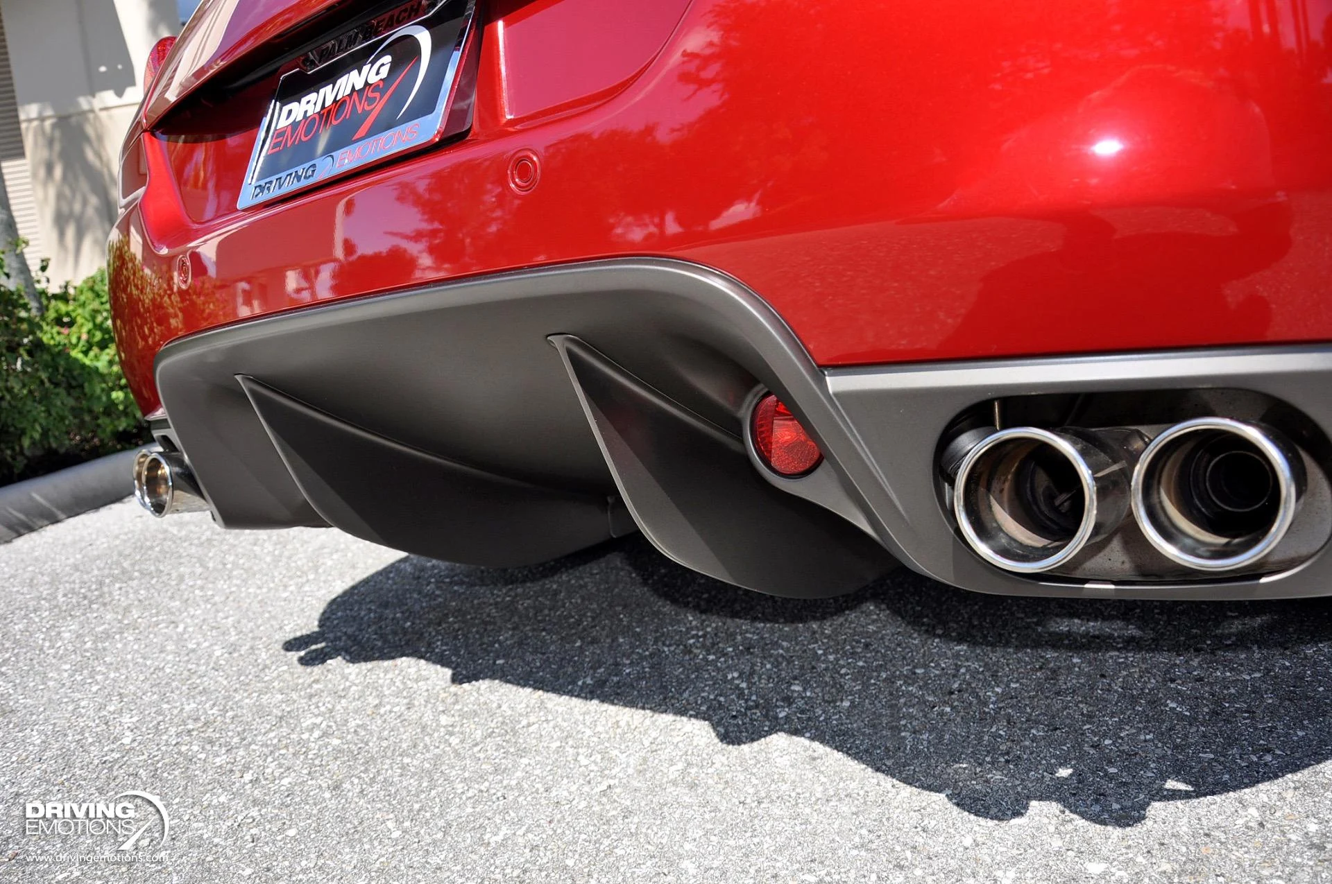 mph025_2848413010_867_p26_l_cc95b1633f