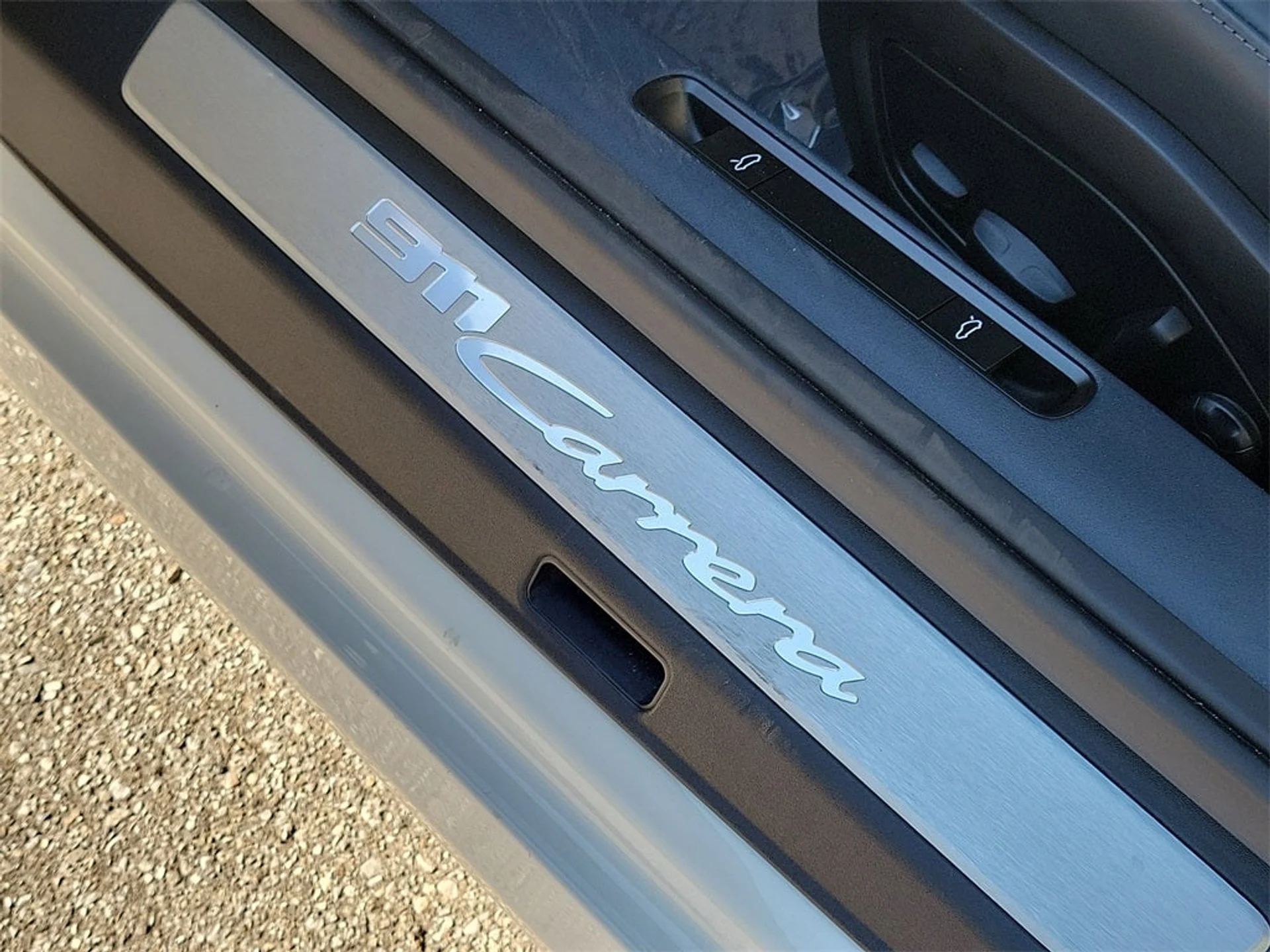 mph025_2850828239_26_1a0e9e3d73