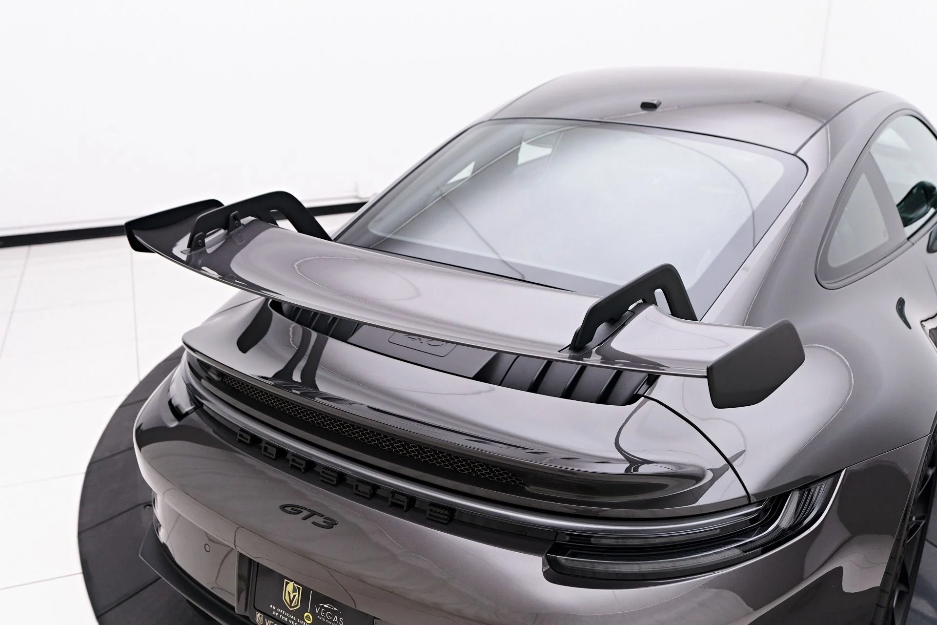 mph025_2855187052_Used_2023_Porsche_911_GT_3_1754443655_39ba5afd72