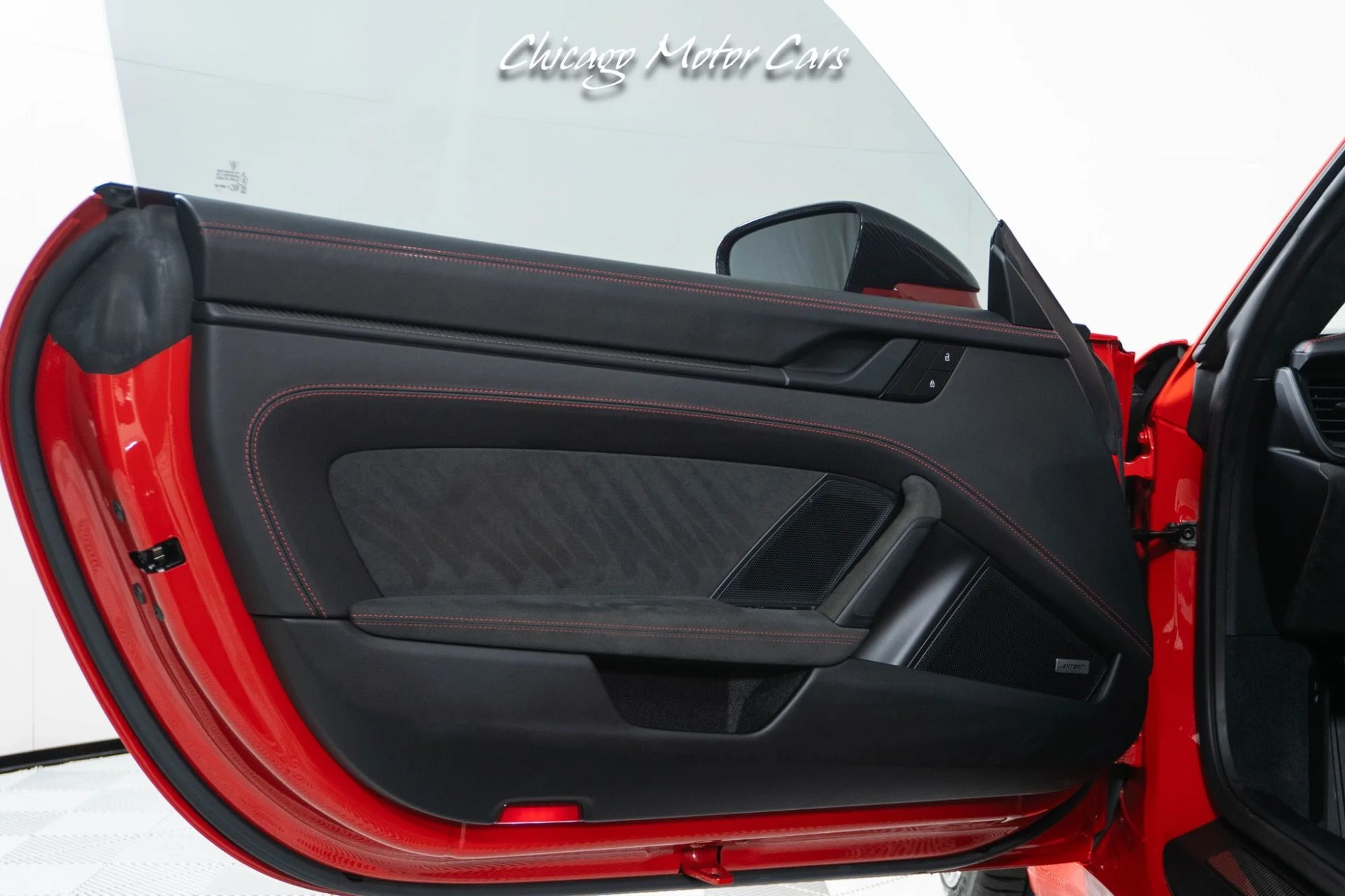 mph025_2857339085_12957_p26_l_5591f53d39