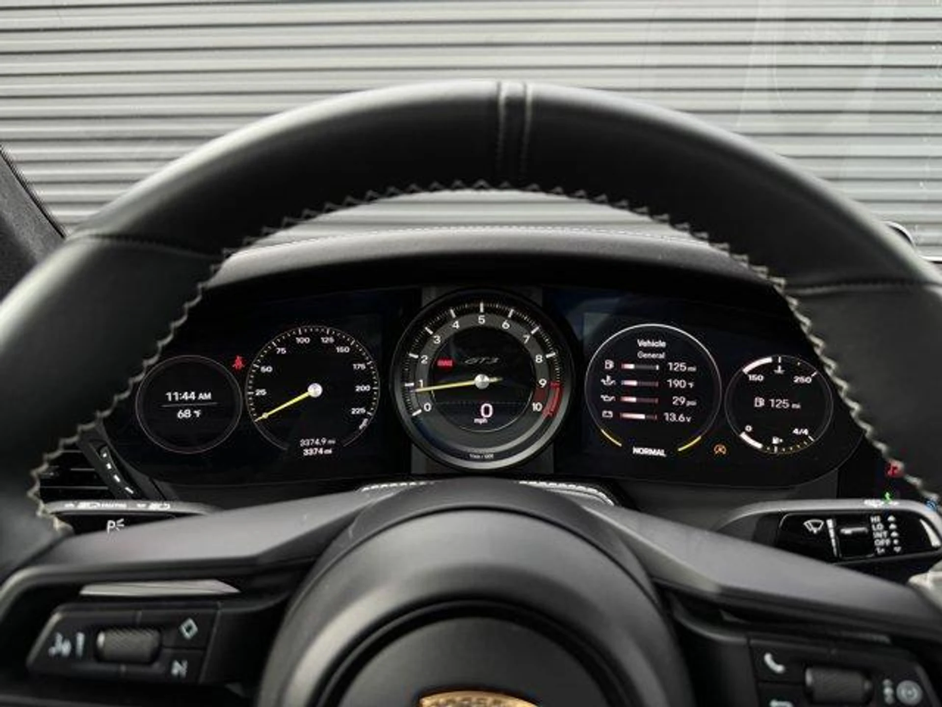 mph025_2861074067_Sey_Wp_V7_Sg_U5xz_Z_Wy_DT_Fndm_Hu_Uc_26b89da28d