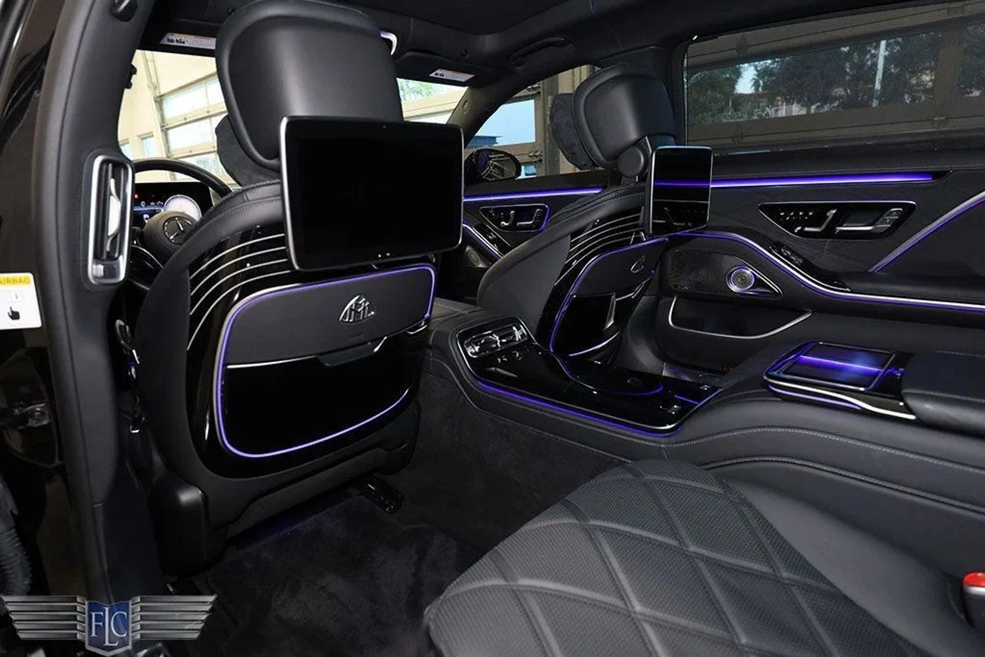 mph025_286592854_used_2021_mercedes_benz_s_class_maybachs5804matic_6305_23019538_26_1024_f445c7f3e7