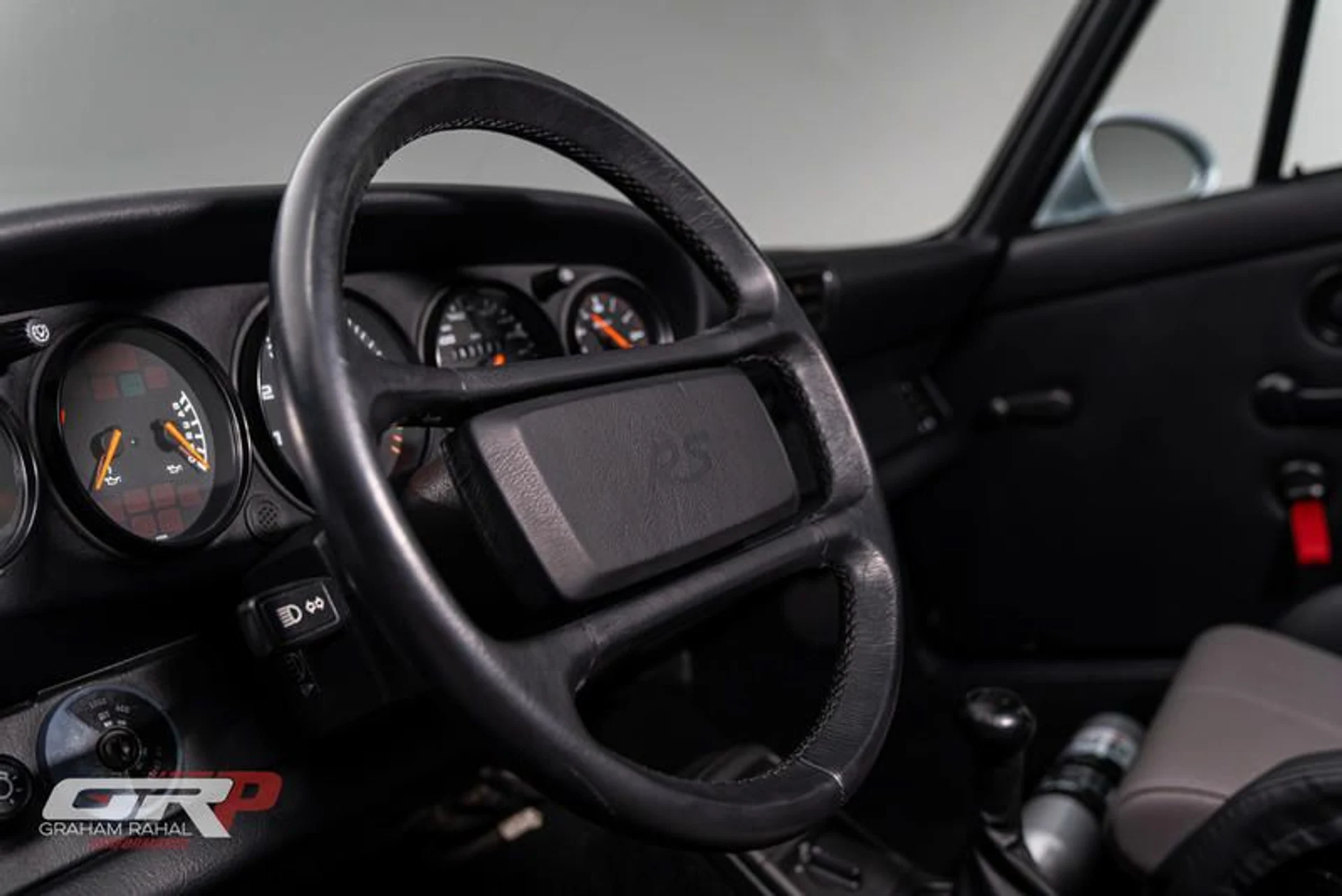 mph025_2871742564_CA_2_F6_D93_93_DA_4_B5_A_9477_4_F8145_AFF_5_E6_0f18673090