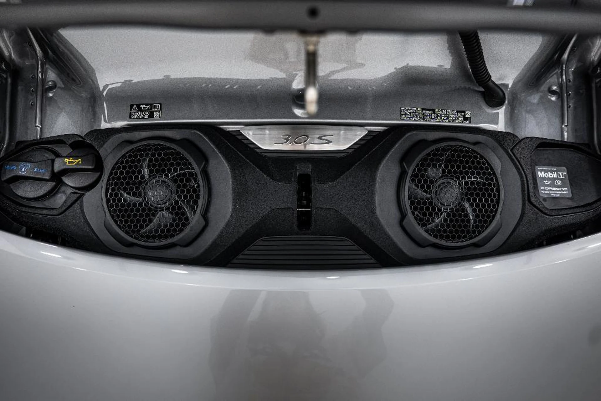 mph025_2872361875_V_Nw4m_Y6_E6_5_J3_Pl_D5_Wbv69_OE_2_M_b9319bd103