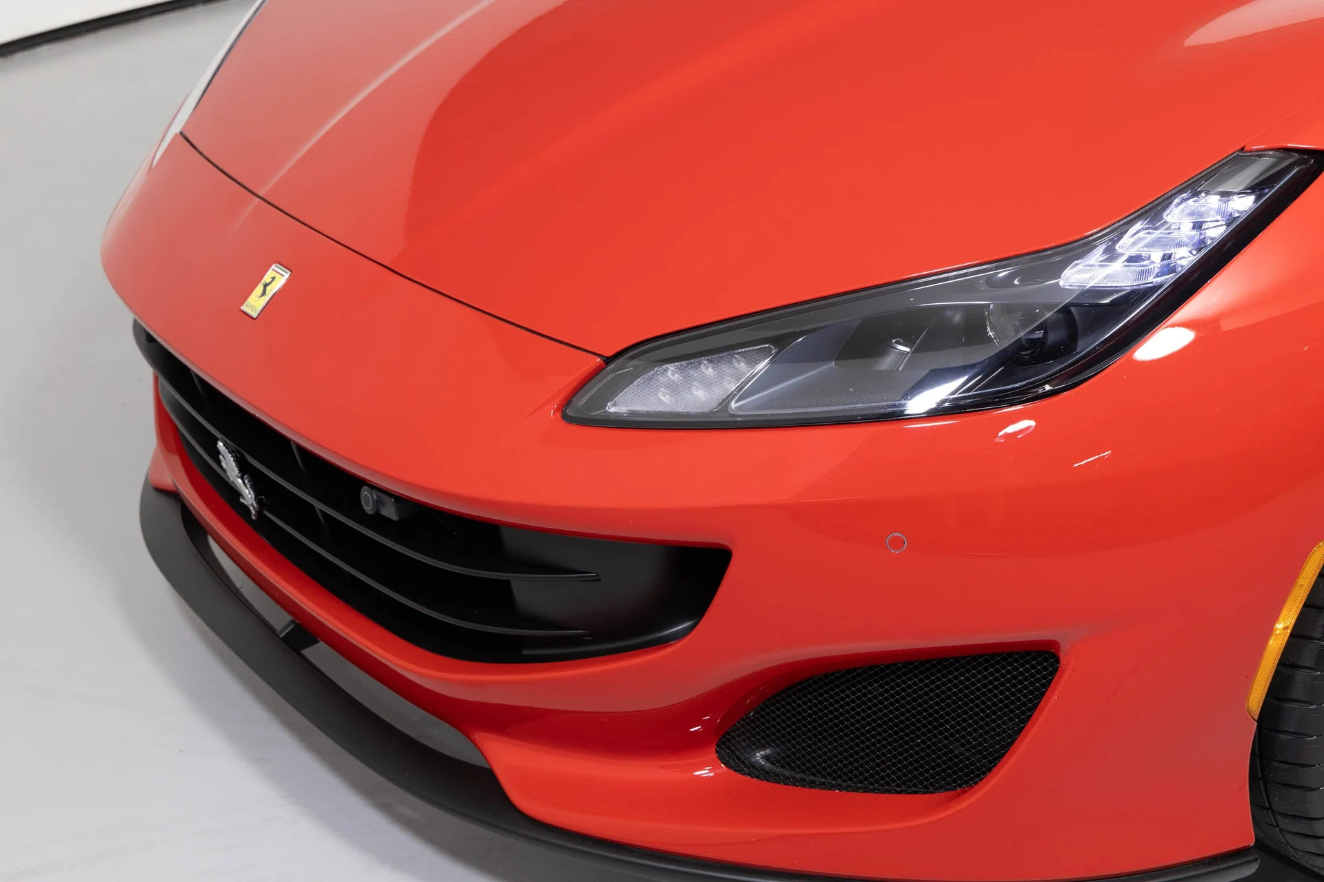 mph025_2881106666_3454d722b98046bb9ff067b452888008_902b589989