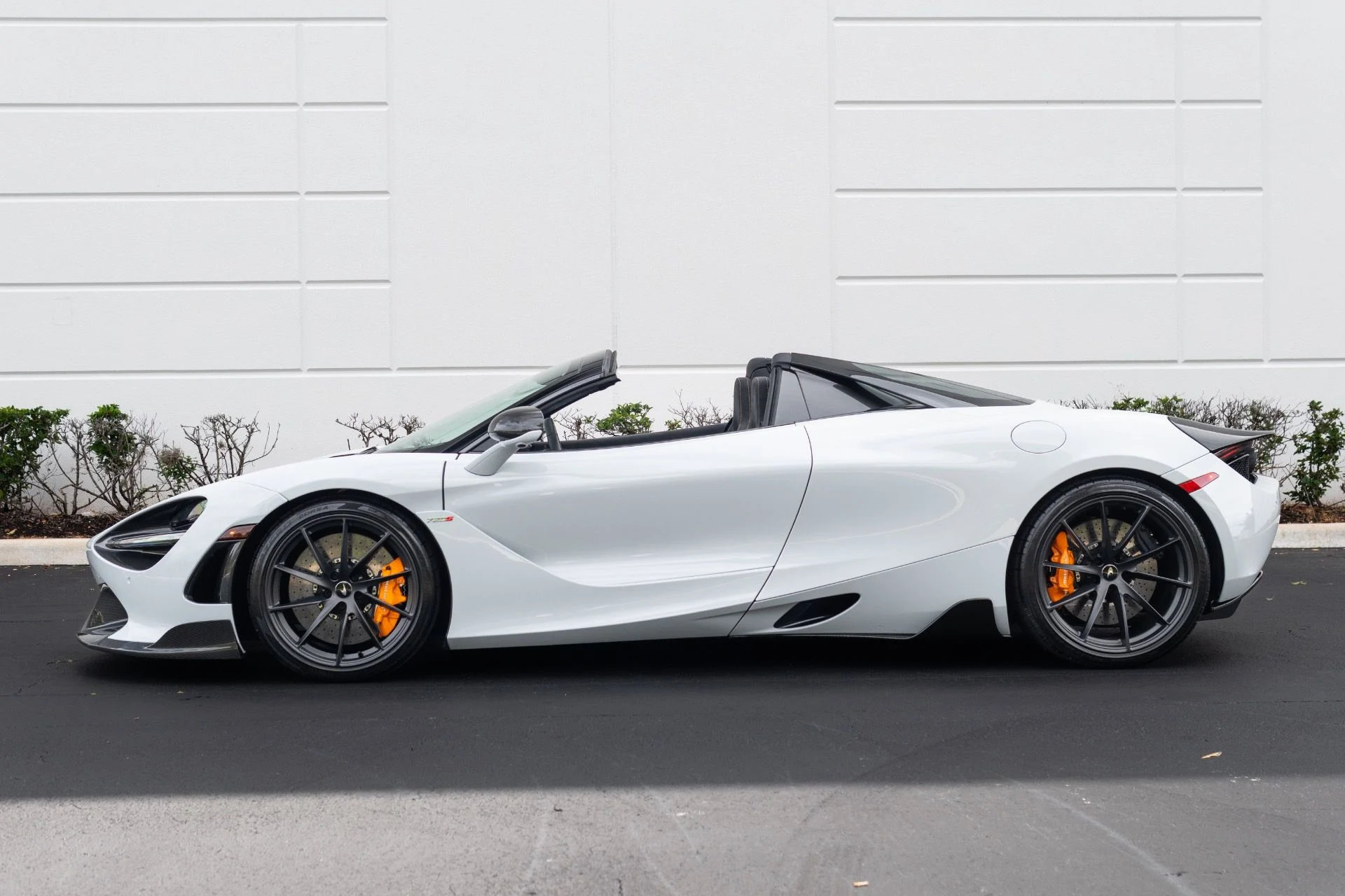 mph025_2887396507_Used_2022_Mc_Laren_720_S_Spider_Performance_1776703279_4139fc2e26