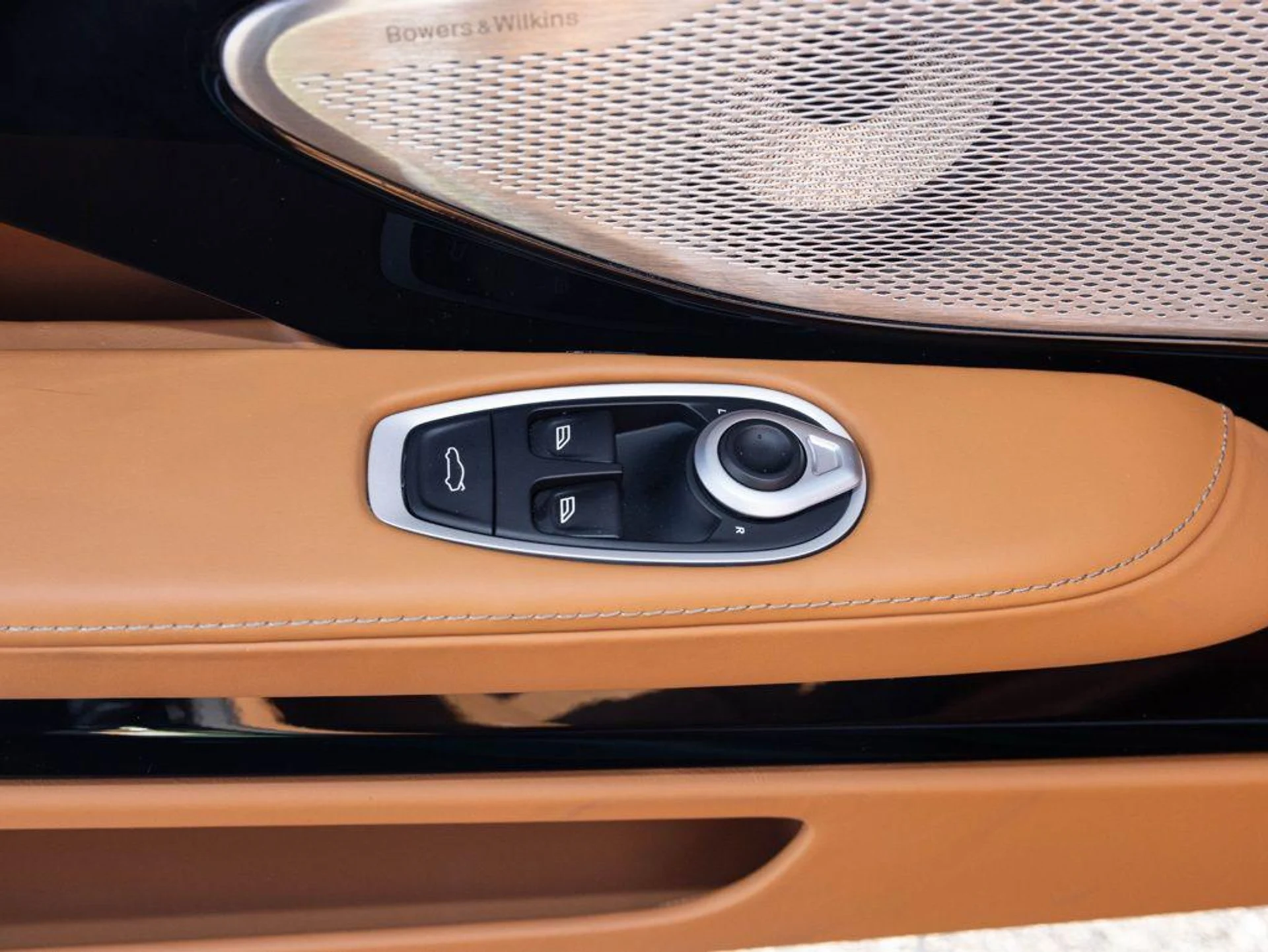 mph025_2890127569_490082365_697394fea0290c7e6cdf6071_4a0c6283a8