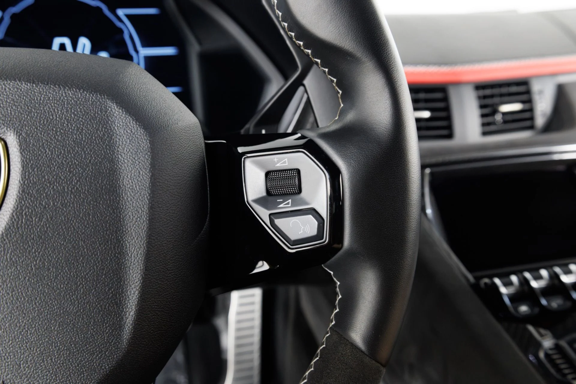 mph025_2894423882_Used_2022_Lamborghini_Aventador_LP_780_4_Ultimae_1784925947_58c4eb38a3