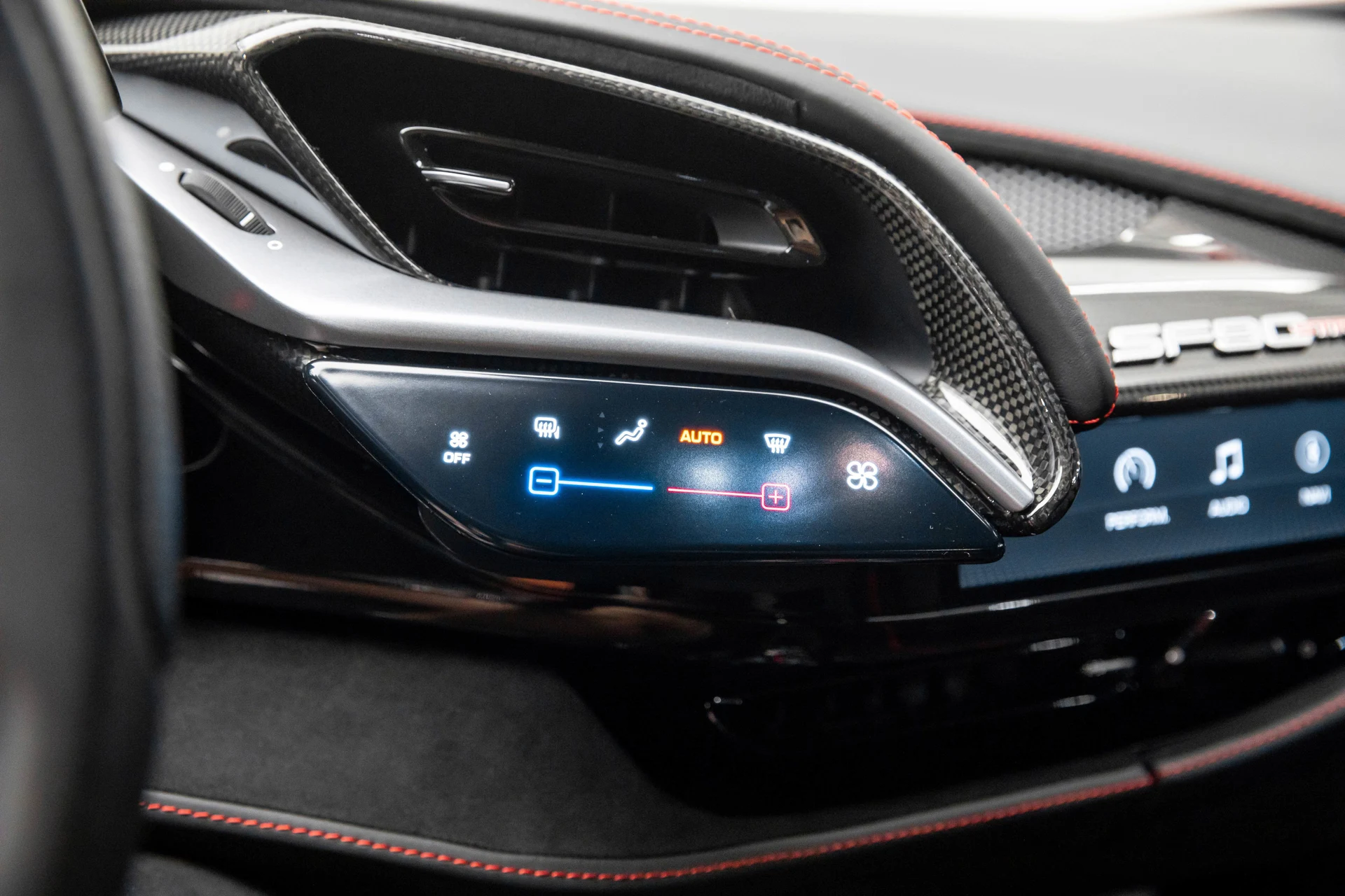 mph025_2895514861_3e93de2c015942219a88d1d0b95b8efe_257cdd254a