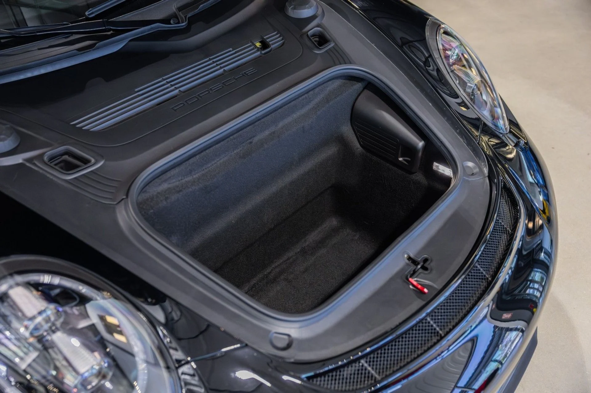 mph025_2899568259_g_Q_af478ffefe