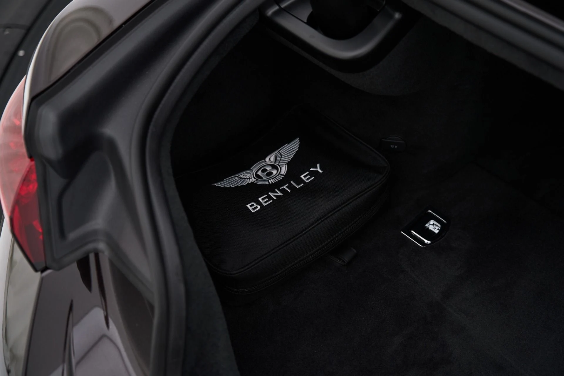 mph025_2902987152_Used_2026_Bentley_Continental_GT_V8_1792608724_3981806a7e