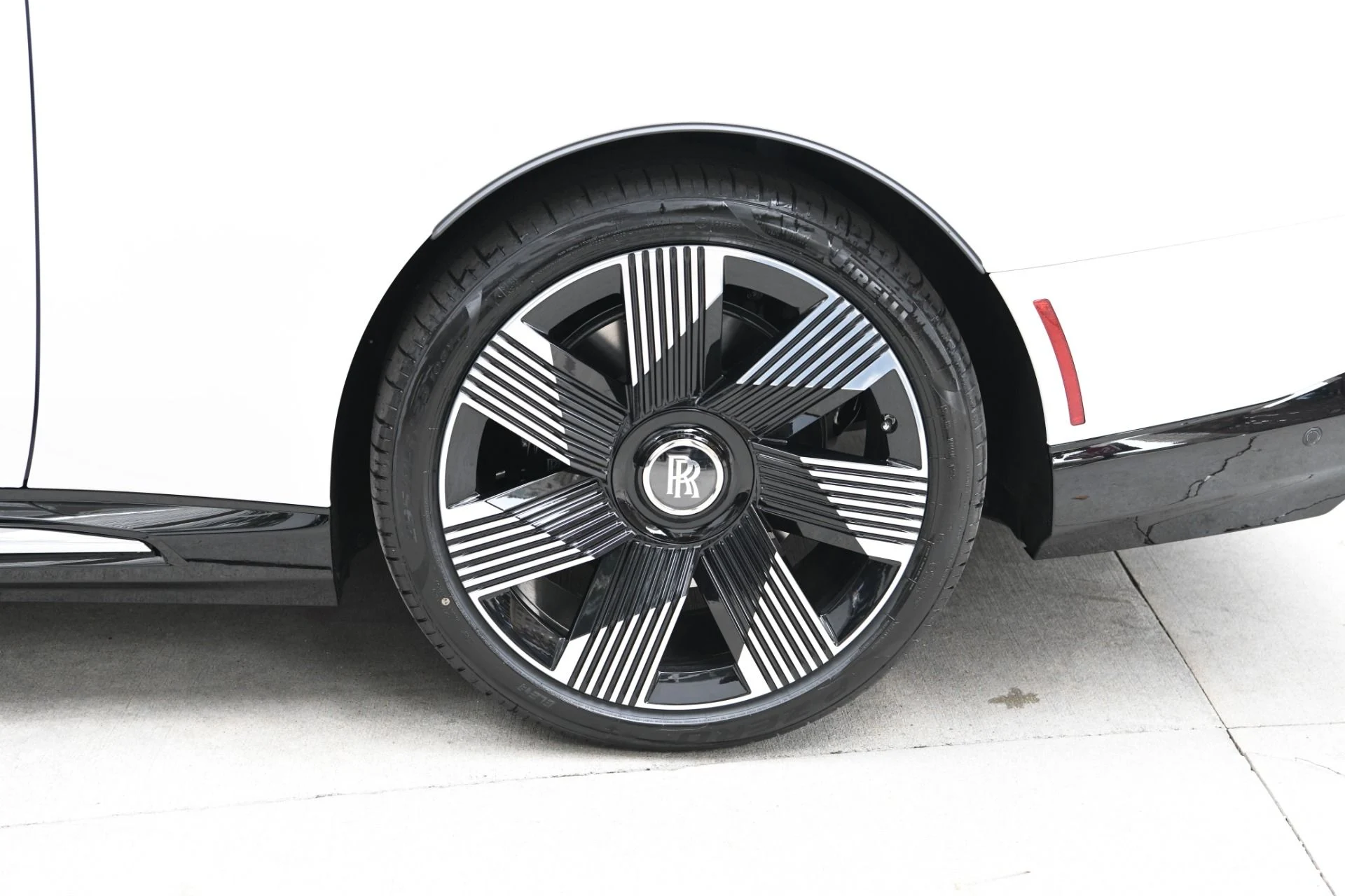 mph025_2906706384_11986_p27_l_7a8c660614