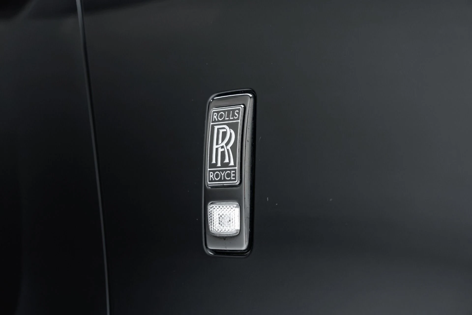 mph025_2909712438_Used_2018_Rolls_Royce_Wraith_1793121642_24bda0f56c