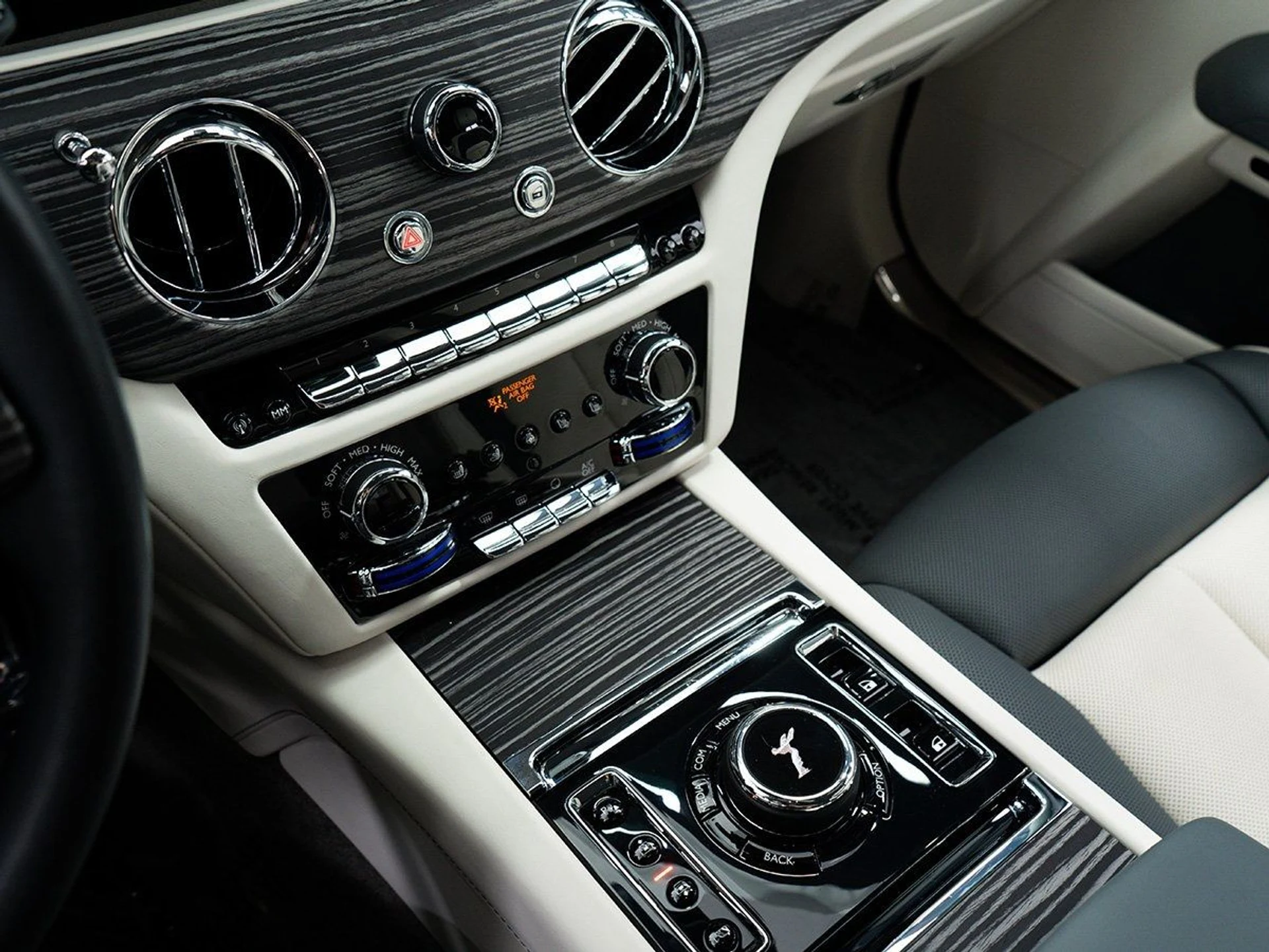 mph025_2913208620_11a0bd5755755e0434180d4e6998a5e3_c41e70dd99