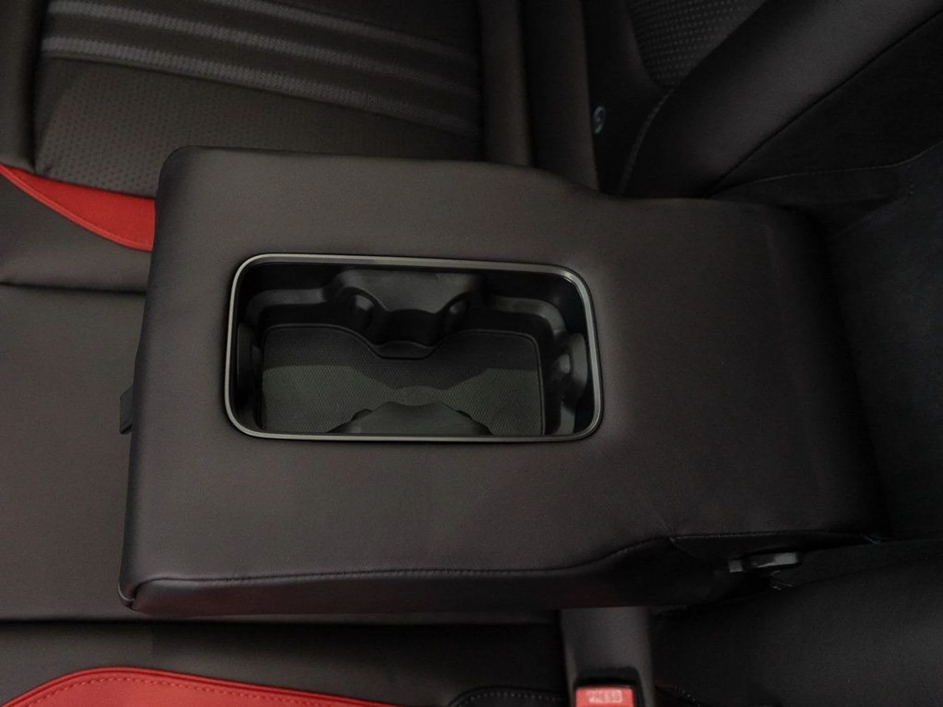 mph025_2918239702_9aa64d65aef649bcf58ce3e833e285a4_9fb1897cbe