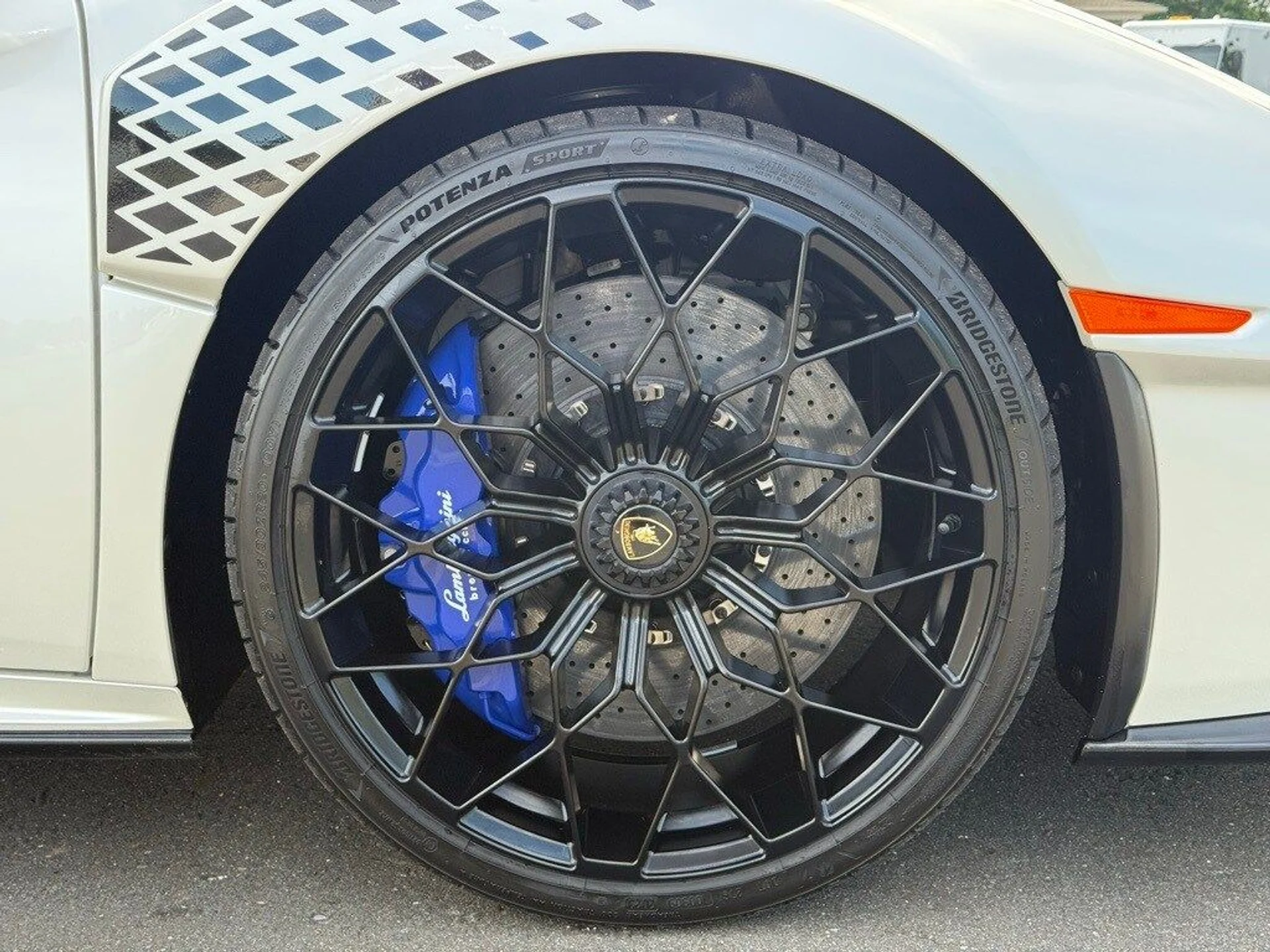 mph025_293956659_0d0b6f1f8b1990313edc707f82992b10x_e08f5f196b
