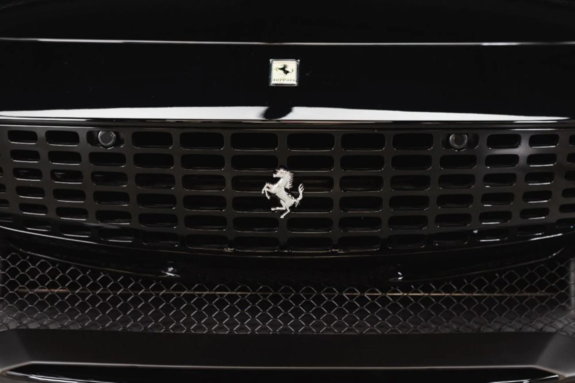 mph025_2940969495_Used_2024_Ferrari_Roma_Spider_05dce5cfcc