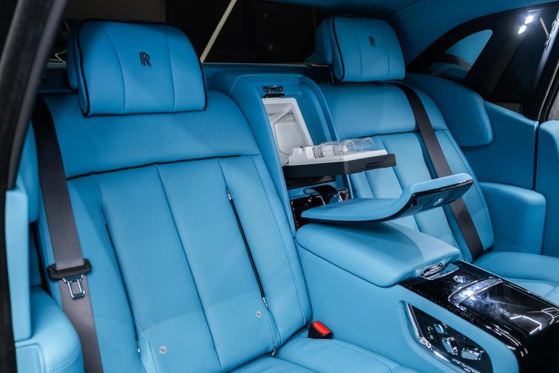 mph025_2948131603_65867f0d42eccd488272f3721143c9e0_e6048d9100