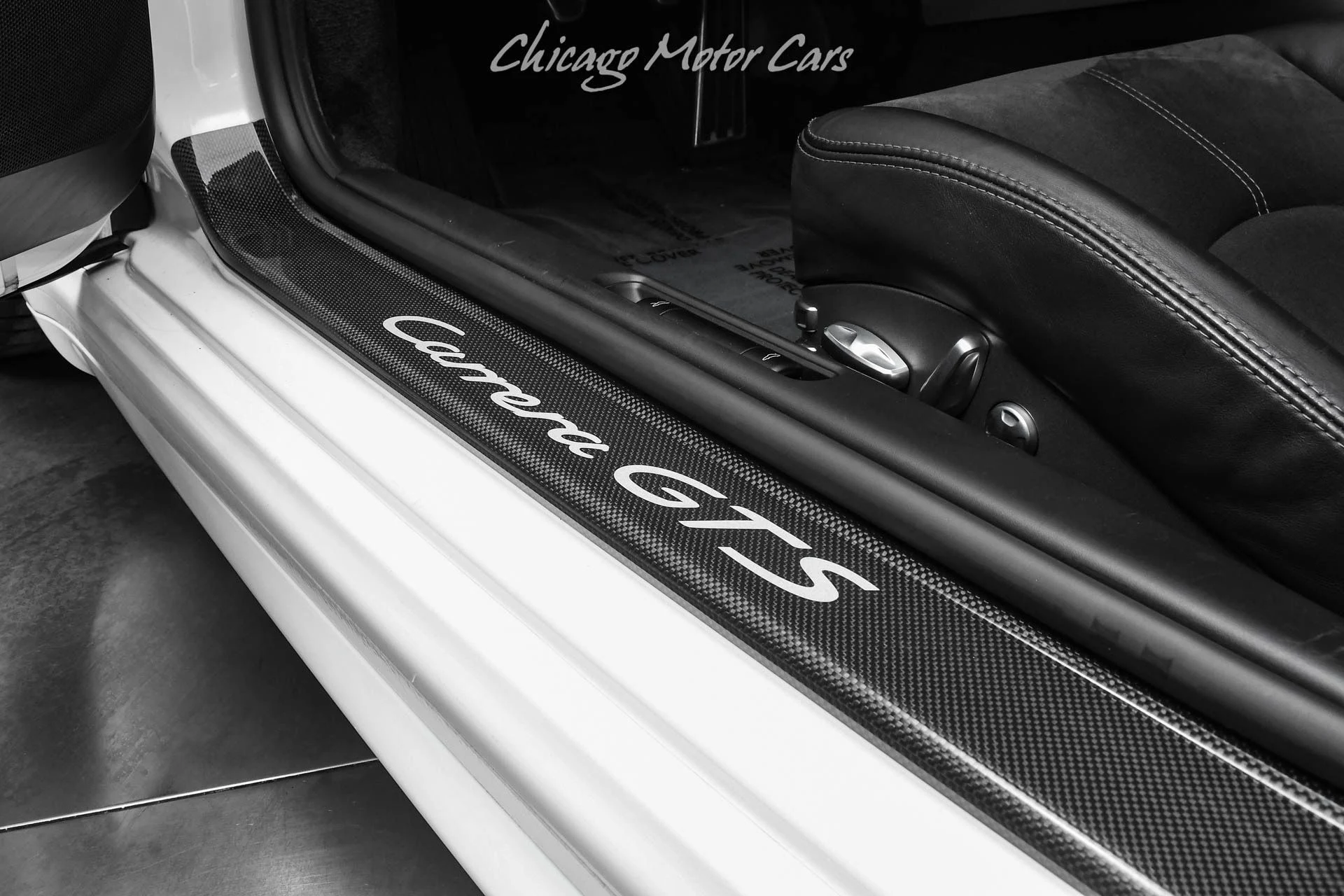 mph025_294861572_12724_p26_l_93e172a5d3