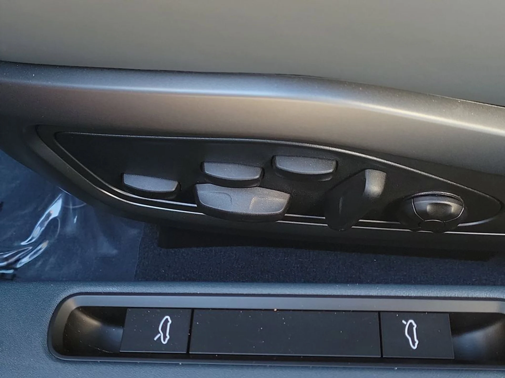 mph025_2954043744_26_28c4f67bee