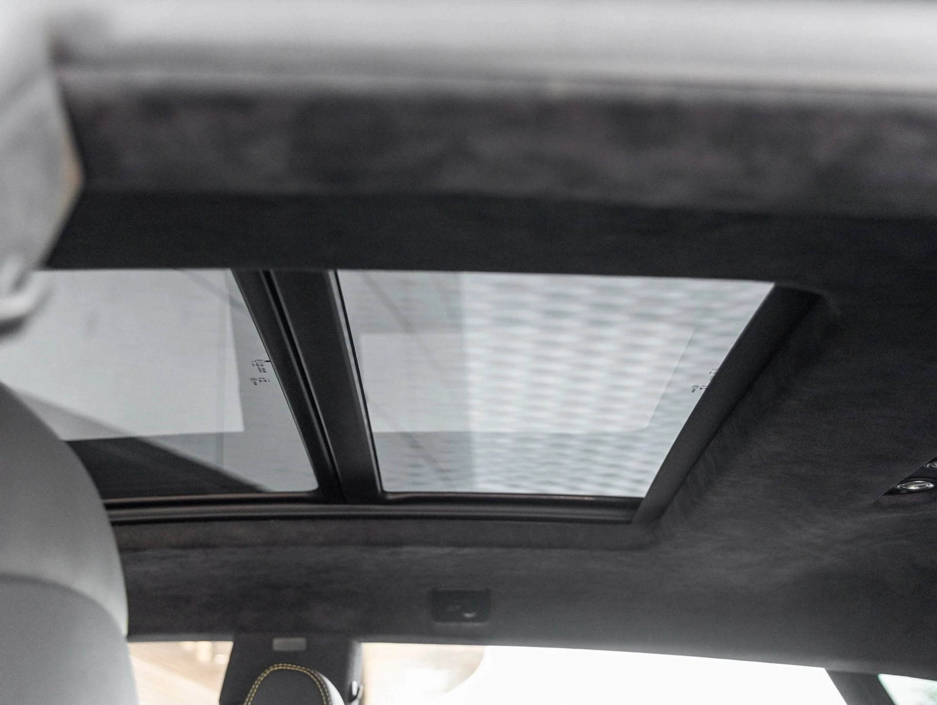 mph025_2967384198_26_db9a0093e5