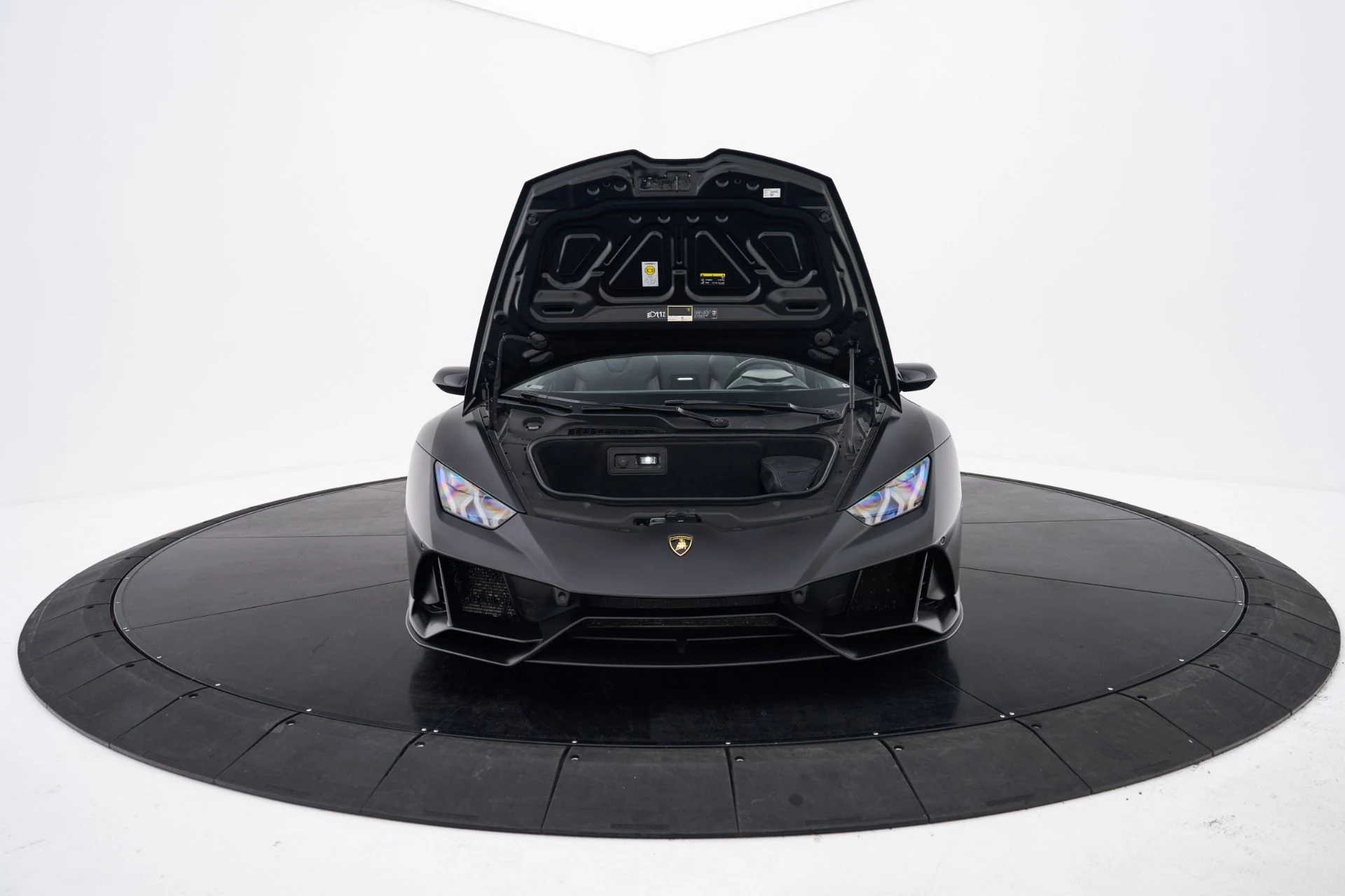 mph025_2973171795_Used_2022_Lamborghini_Huracan_EVO_Base_1792542181_2a6f6d5a43