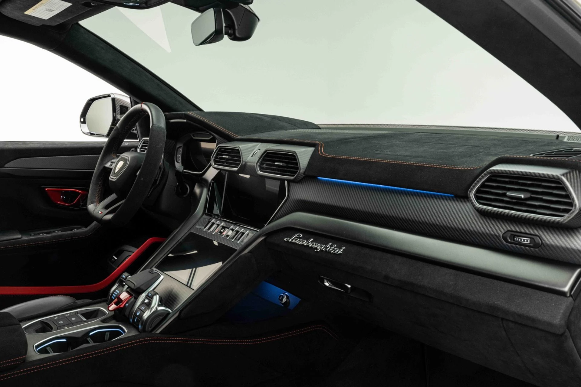 mph025_300288897_Used_2024_Lamborghini_Urus_Performante_1774028767_c374ff5ef0