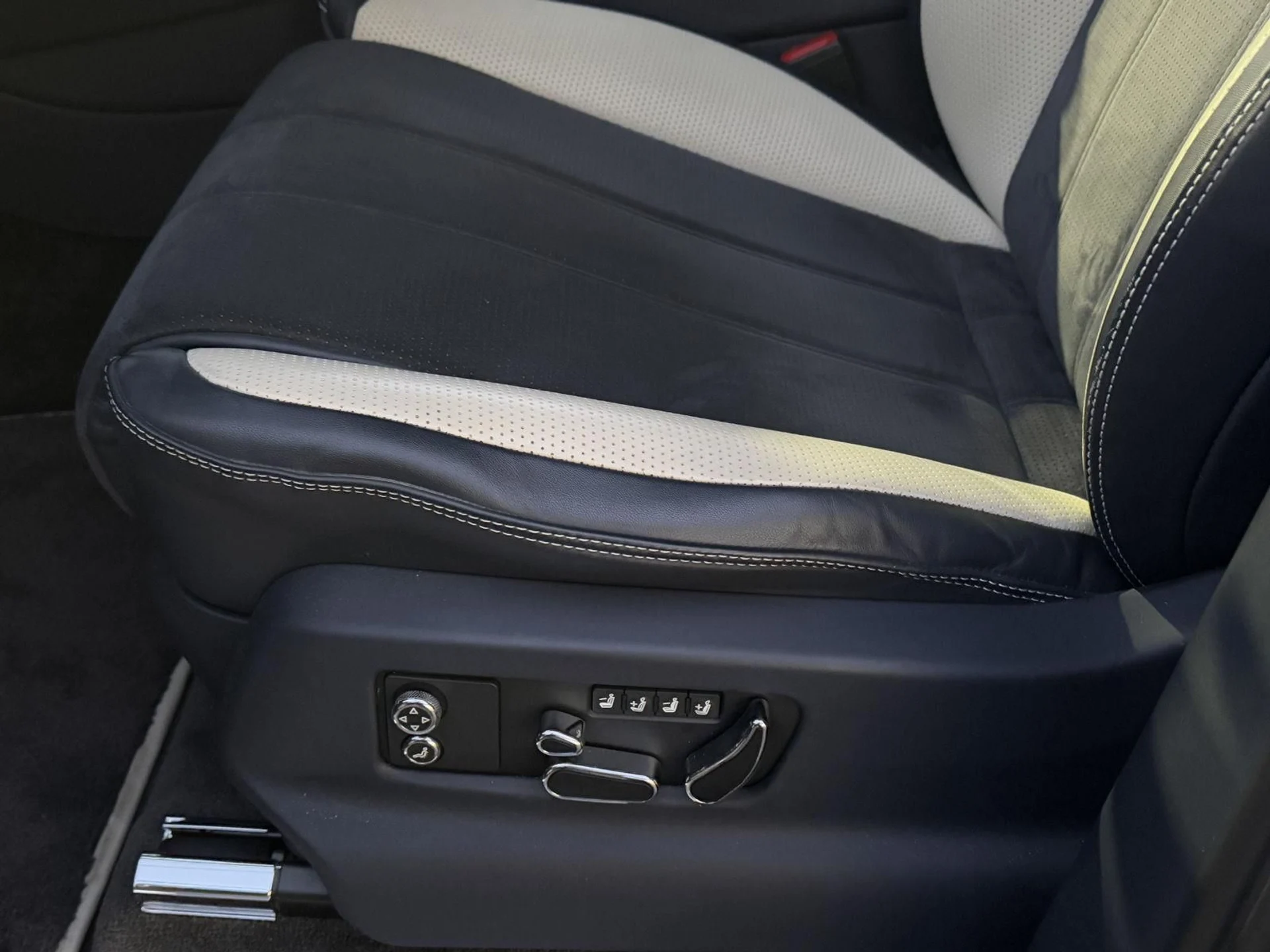 mph025_3002997202_5bb609901bbb61e42729622b3c815ab7_3d41e6c3ed