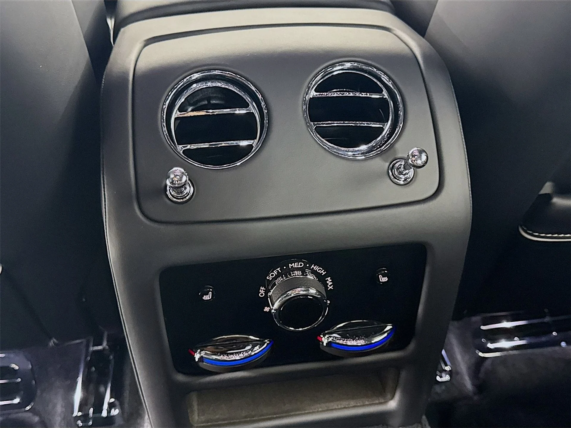 mph025_3009428237_63096b7285907c4c6d5517e4440b2022x_8a64435601