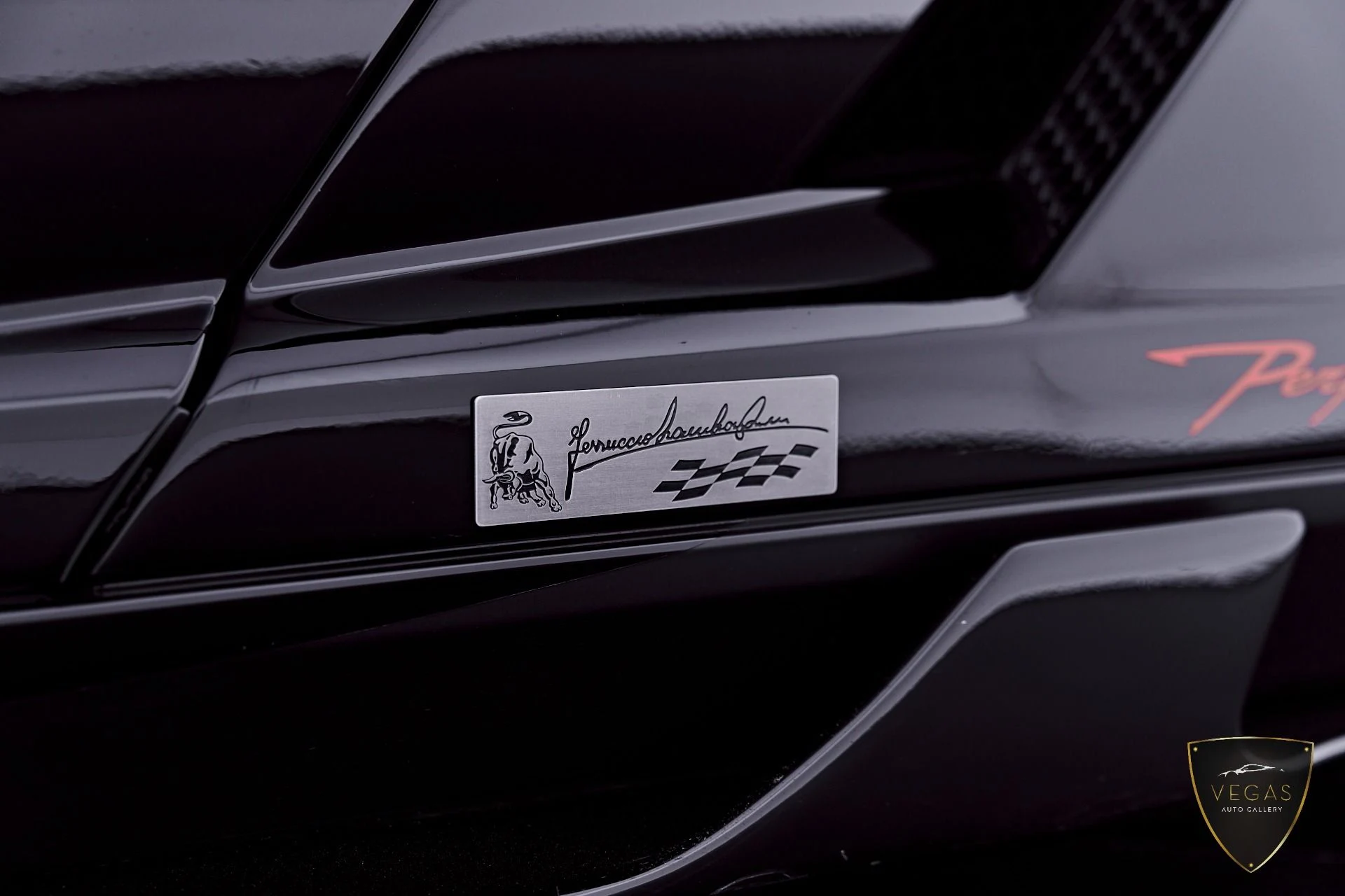 mph025_3009474820_Used_2013_Lamborghini_Gallardo_LP_550_2_1782343822_cfa8fb39b1
