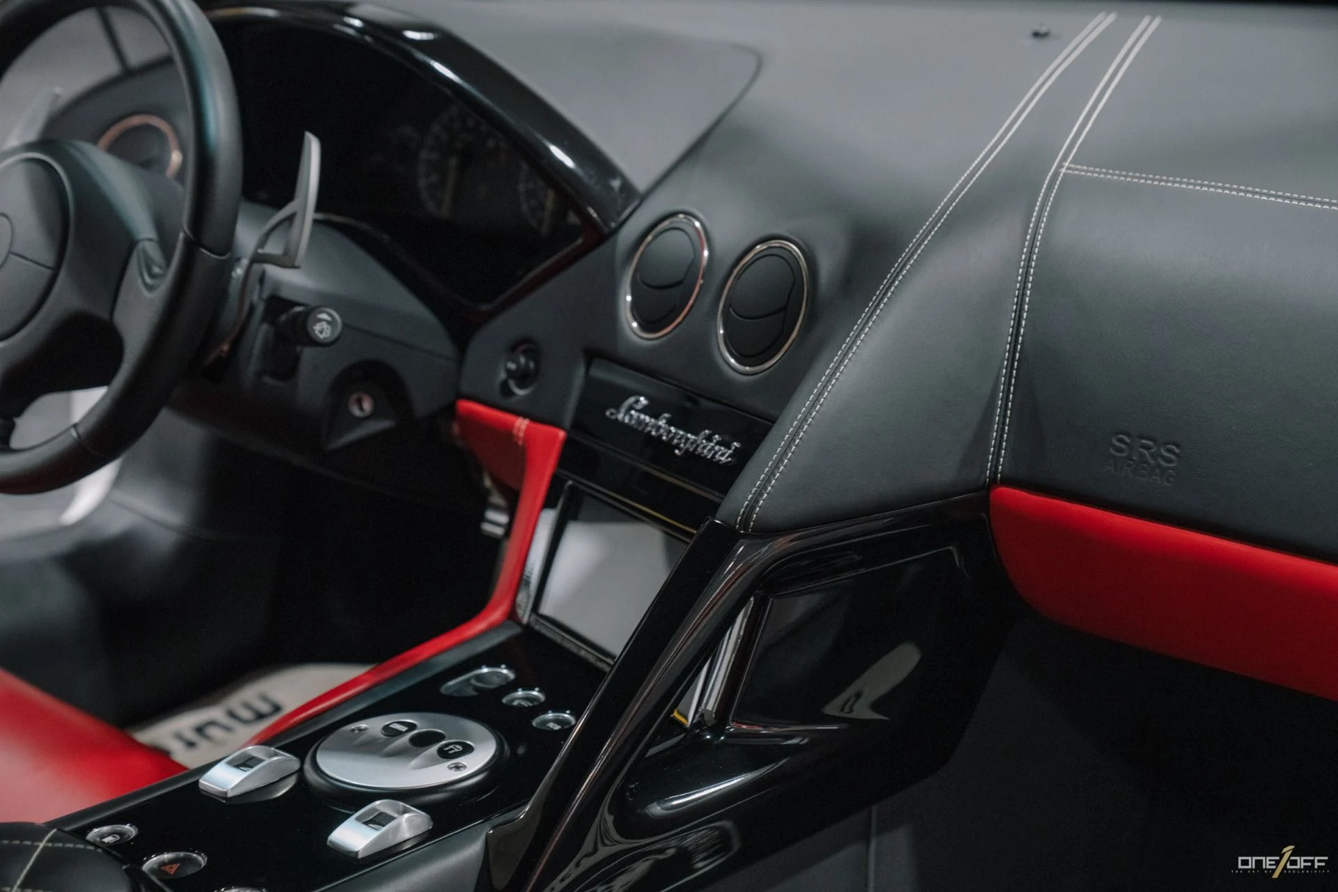 mph025_3013148699_Used_2009_Lamborghini_Murcielago_LP_640_in_Balloon_White_over_Red_Interior_w_Front_Lift_1754600274_b4e83f3af8