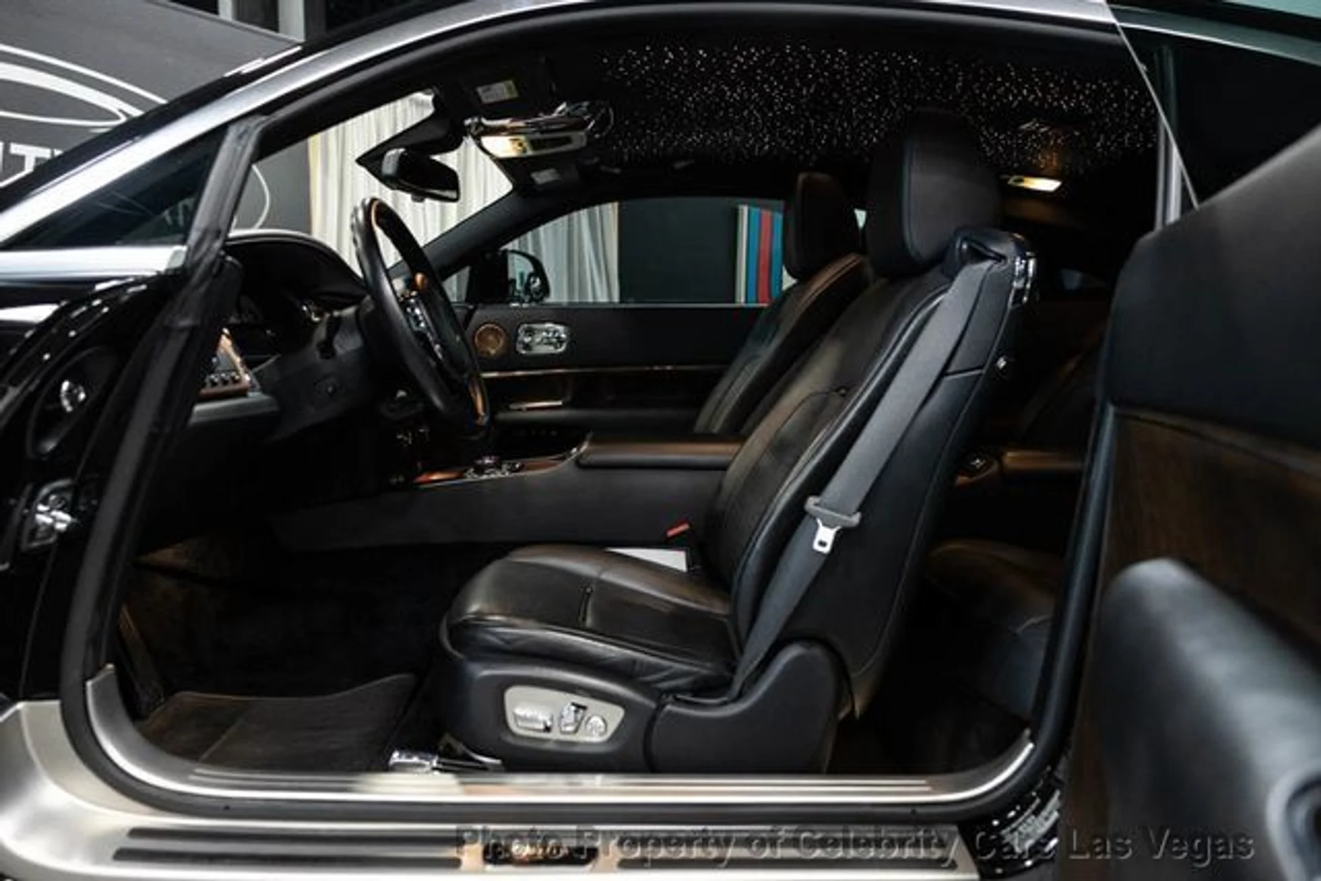 mph025_3015302684_used_2016_rolls_royce_wraith_inspiredbymusiclyricalcopperbespokeaudiostarlighth_9707_23057562_30_640_6ff2f47ec9