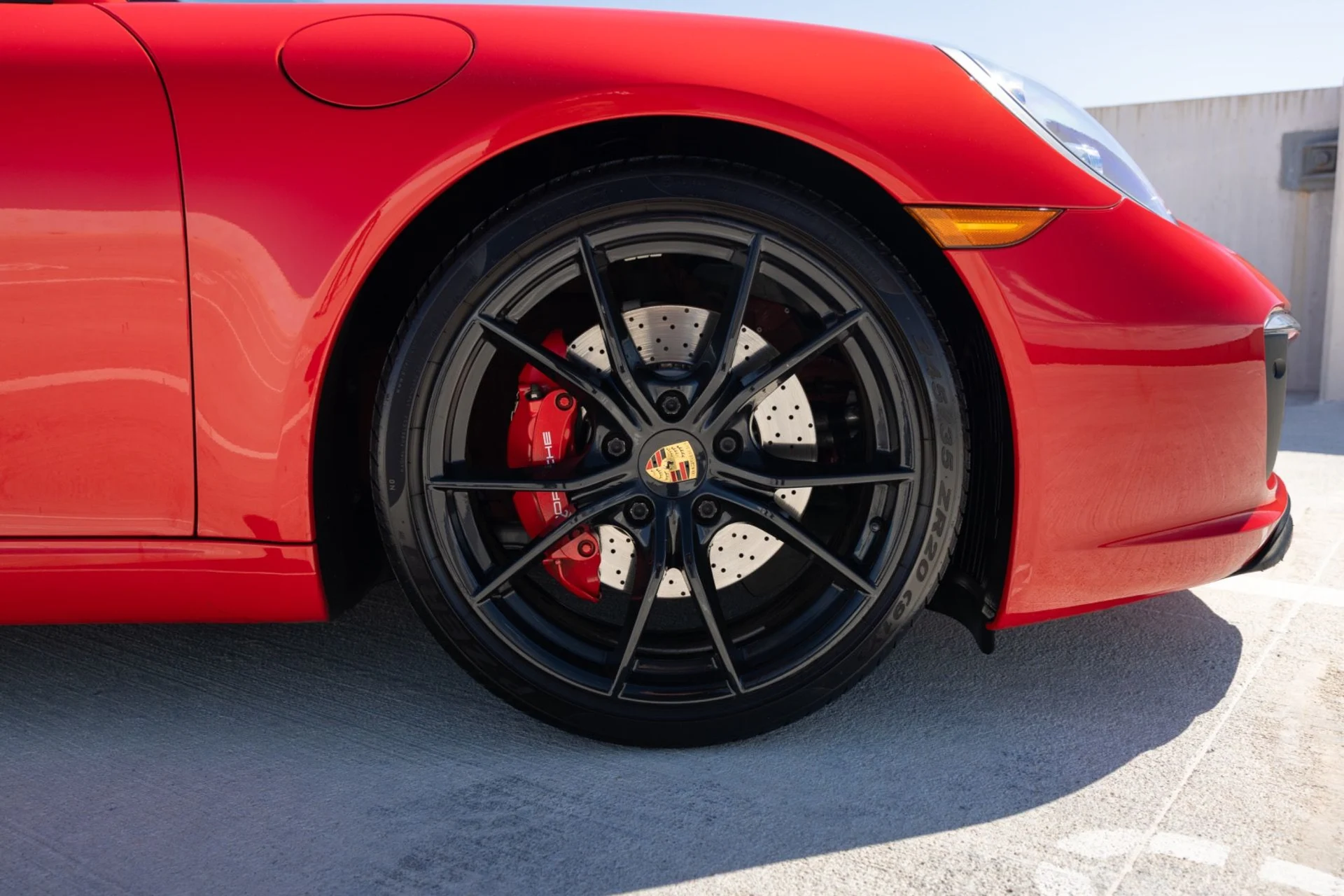 mph025_3018518520_Used_2018_Porsche_911_Carrera_S_1791833797_bb9e5308e3