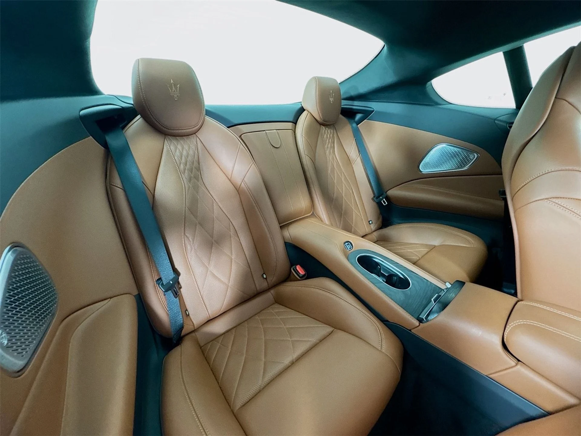 mph025_3027143237_48a0cfa664cea7b784868131aff27f9dx_9a6a4683a9