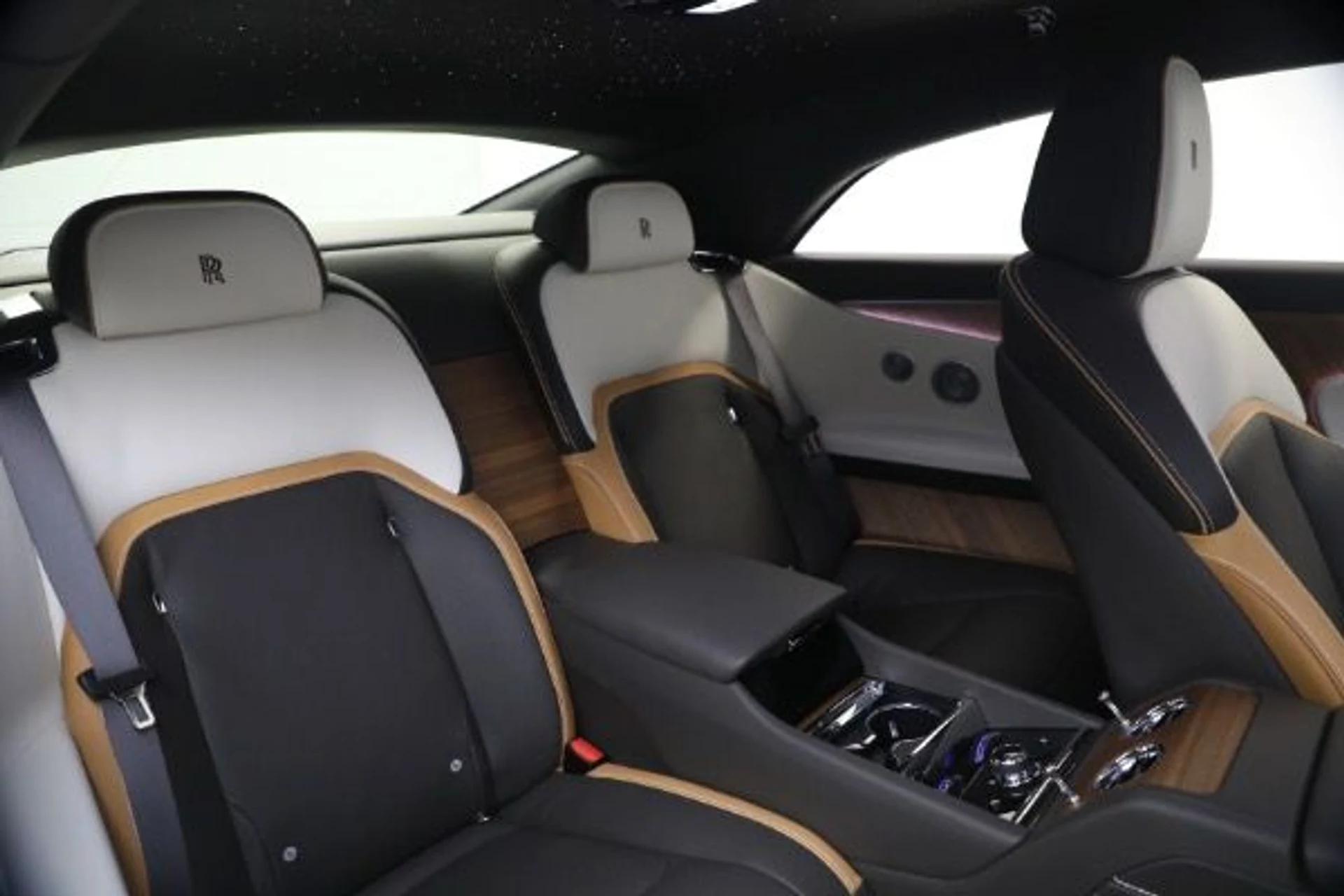 mph025_3034143475_Used_2024_Rolls_Royce_Spectre_5fa0c22b61