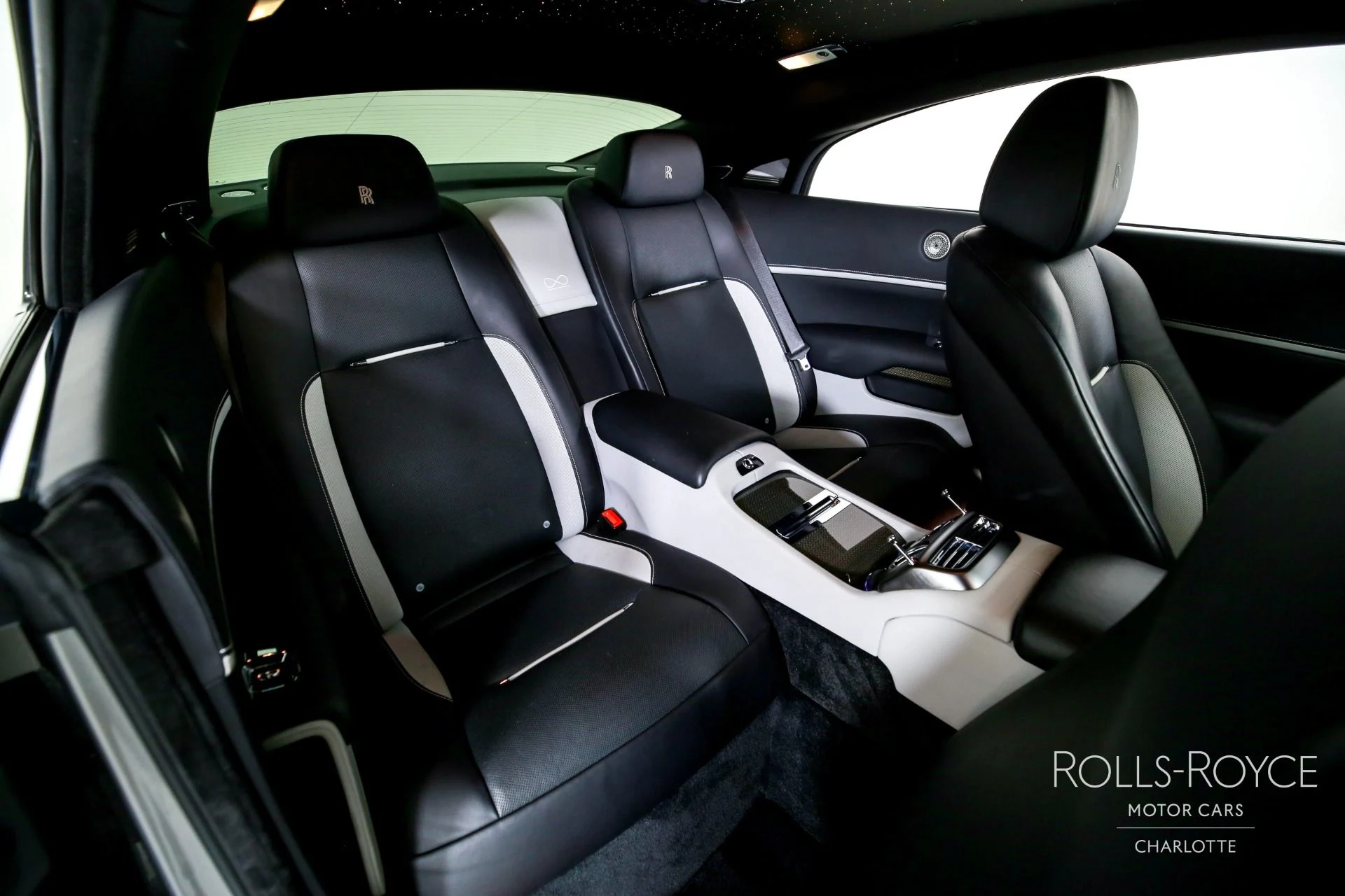 mph025_3037003119_Used_2020_Rolls_Royce_Wraith_Black_Badge_1772227795_1ec43892d9