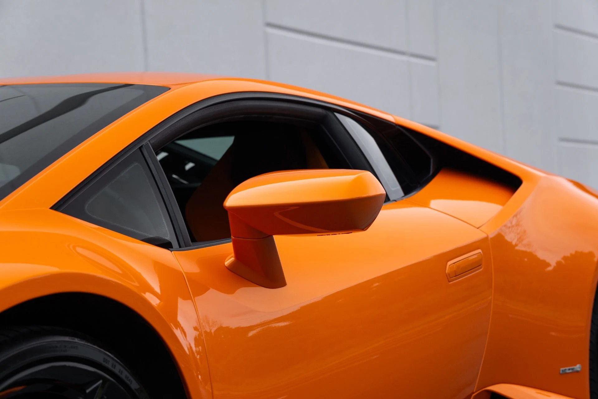 mph025_3044081201_Used_2016_Lamborghini_Huracan_LP_610_4_1780109643_4b45ae8659
