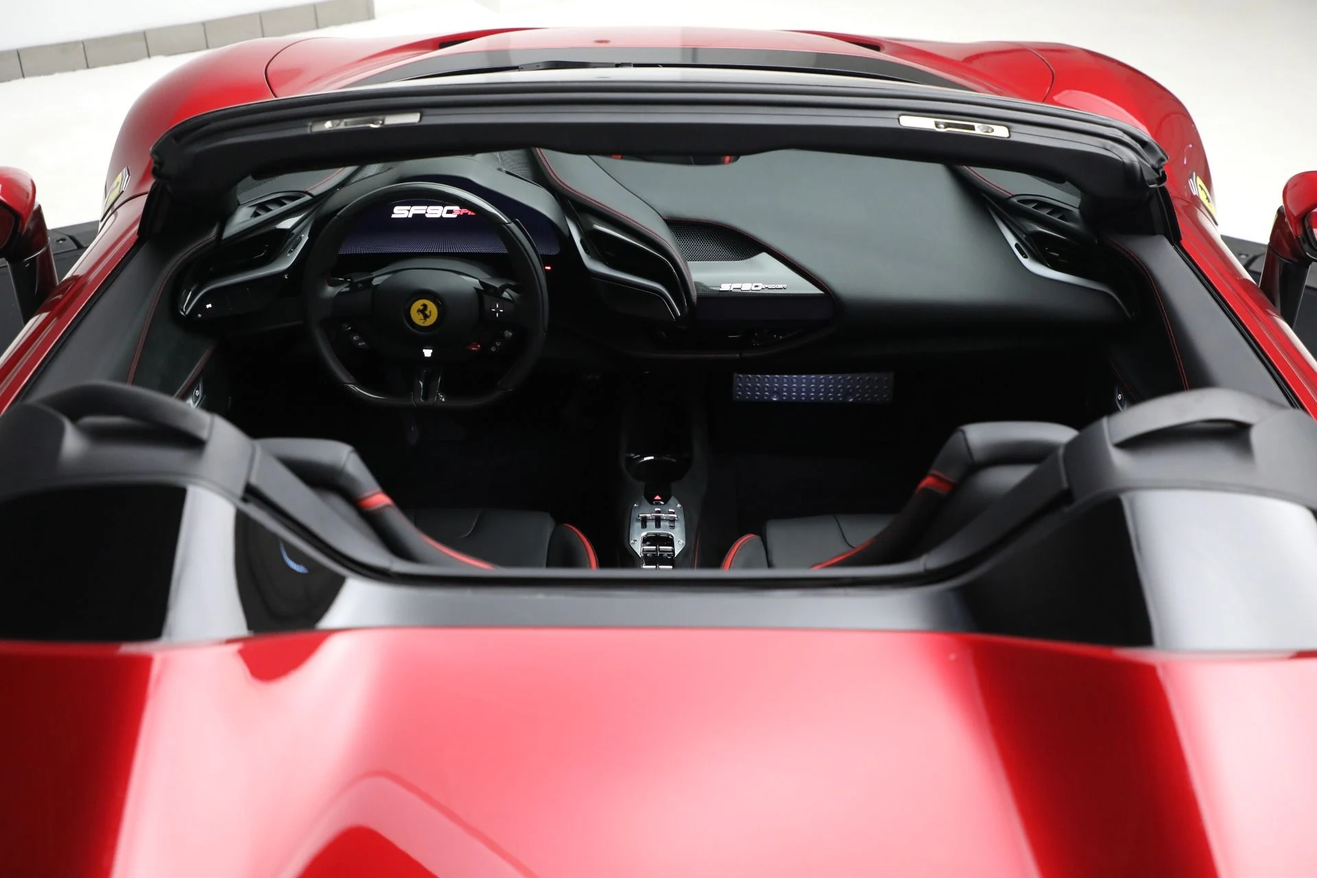 mph025_3045116180_Used_2024_Ferrari_SF_90_Spider_1737993518_c9aa0636b4