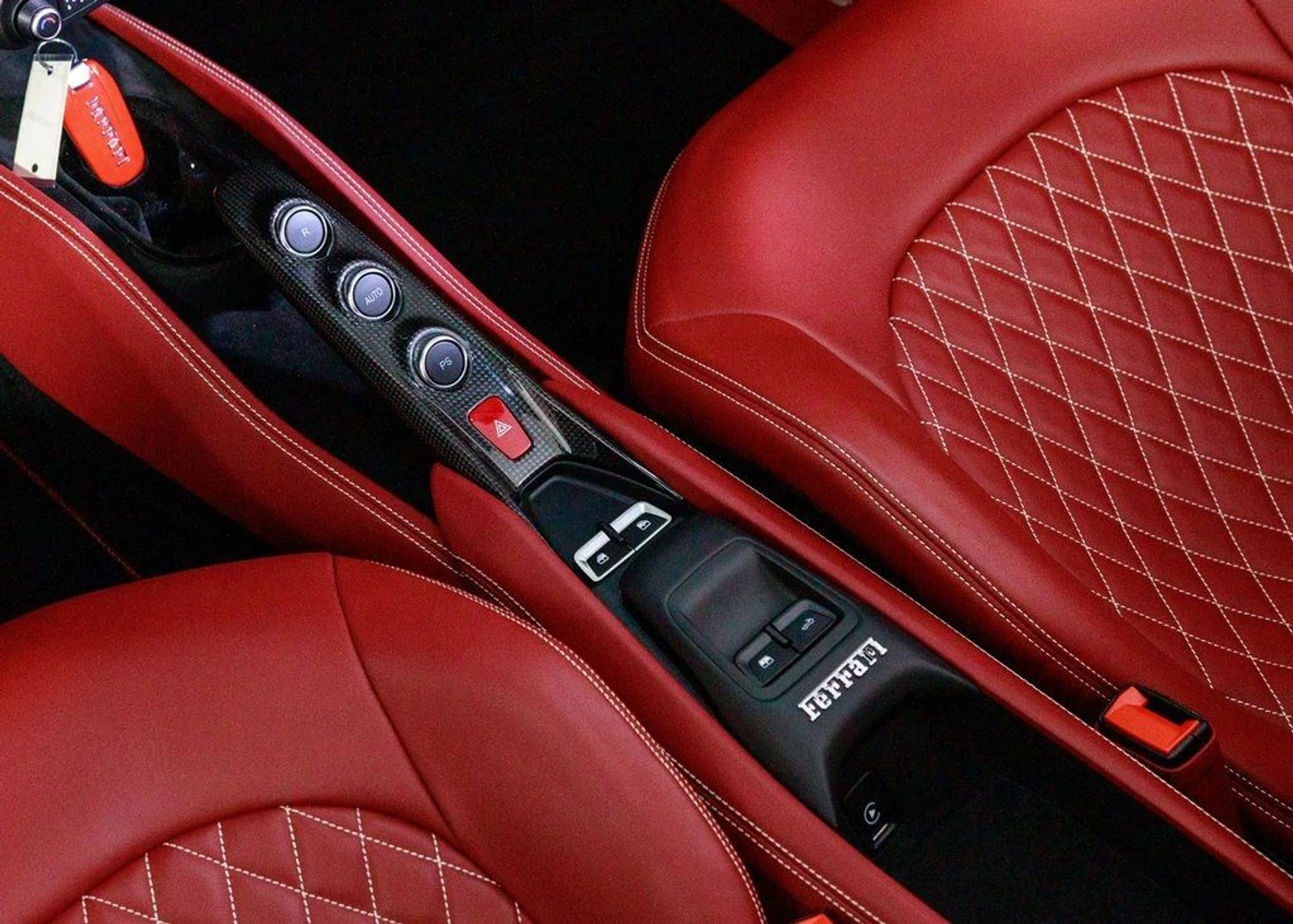 mph025_3047401478_f2c50ee4cab7af30e8d9eb9b8ff75485_951d35a822