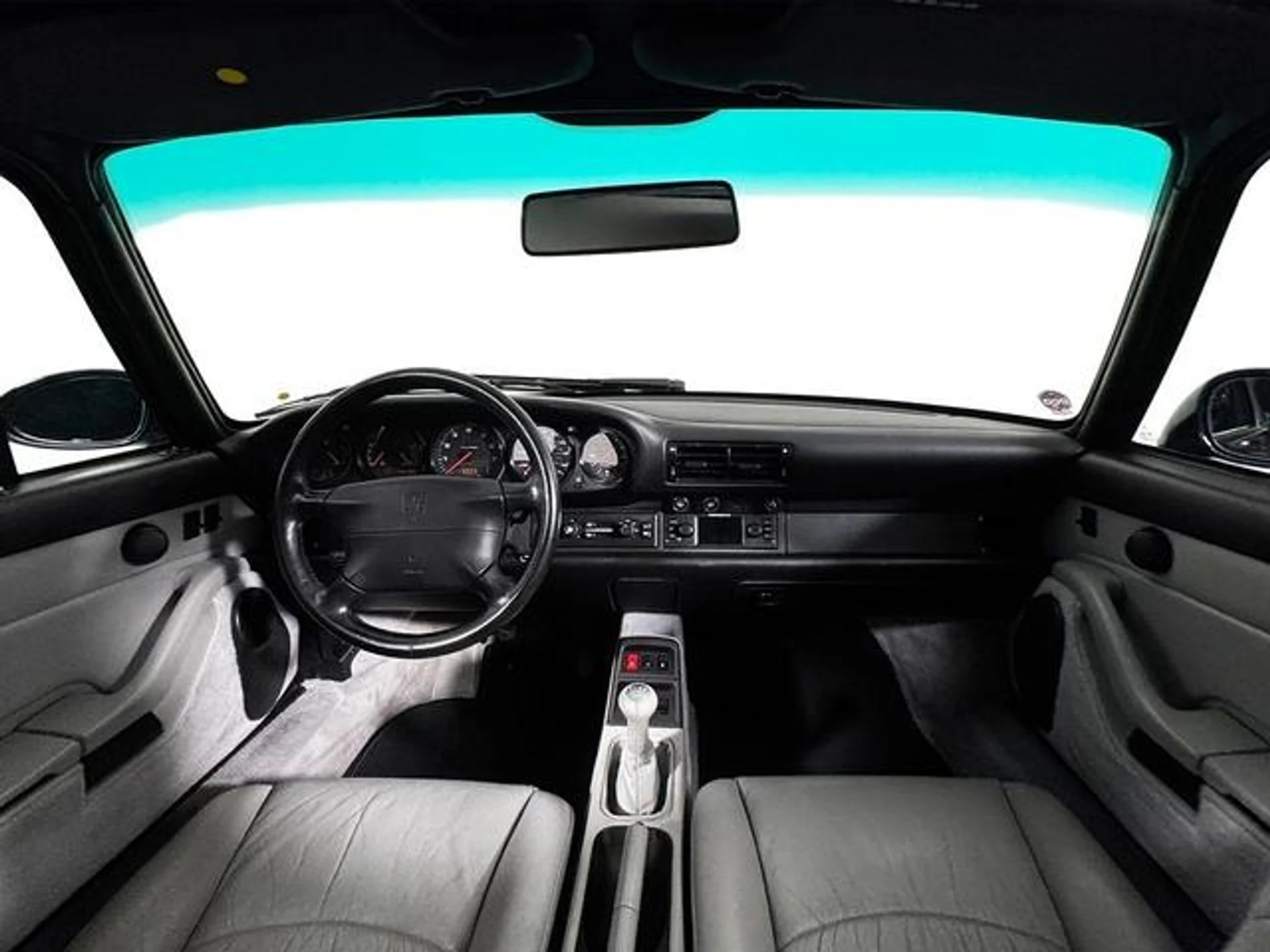 mph025_304852753_z_F9_Q_Ihr_I_w8a_Vxy_Dz_HU_Ih_A2o_Eao_98a55e1a56