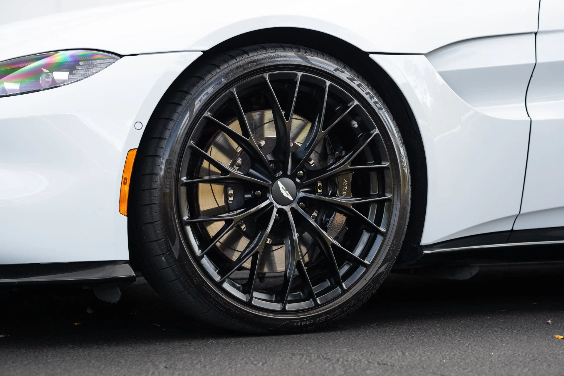 mph025_305020296_Used_2023_Aston_Martin_Vantage_V8_1773336980_d68e6d04dd