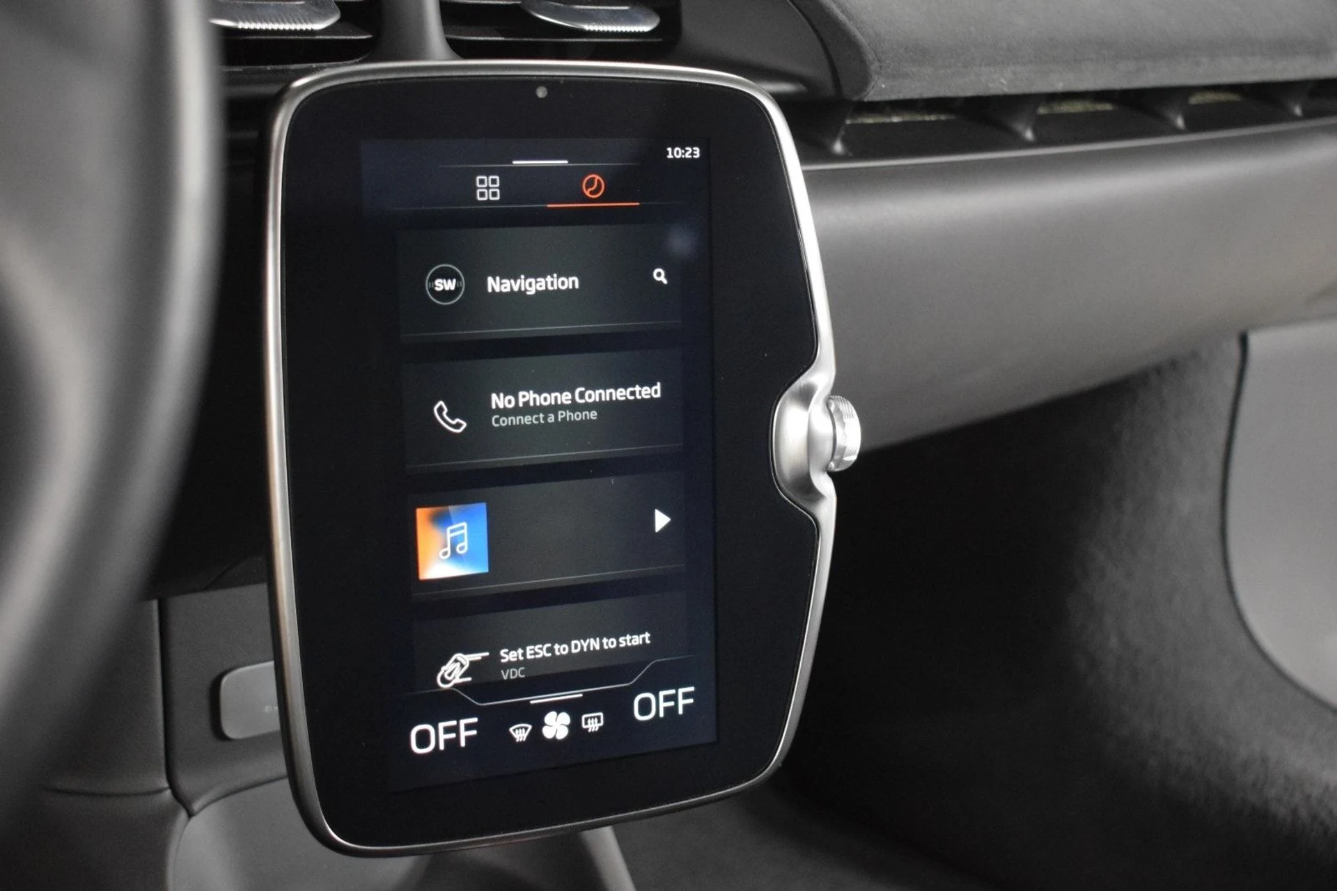 mph025_3057573910_aa3d035509f9ed7f141925c029864f97x_124e8437f9