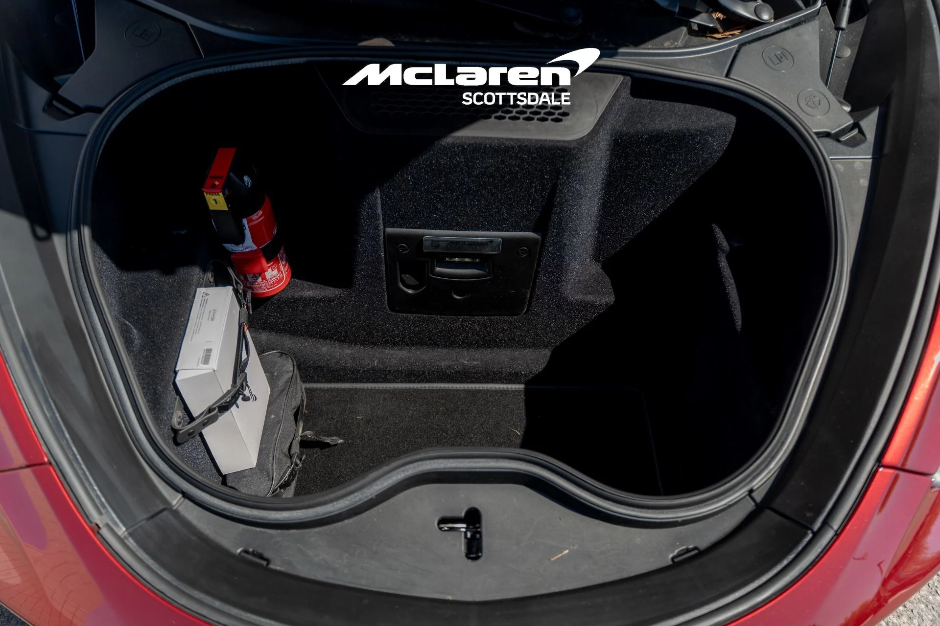 mph025_3066754039_Used_2023_MCLAREN_GT_1775925020_27ea9f5730