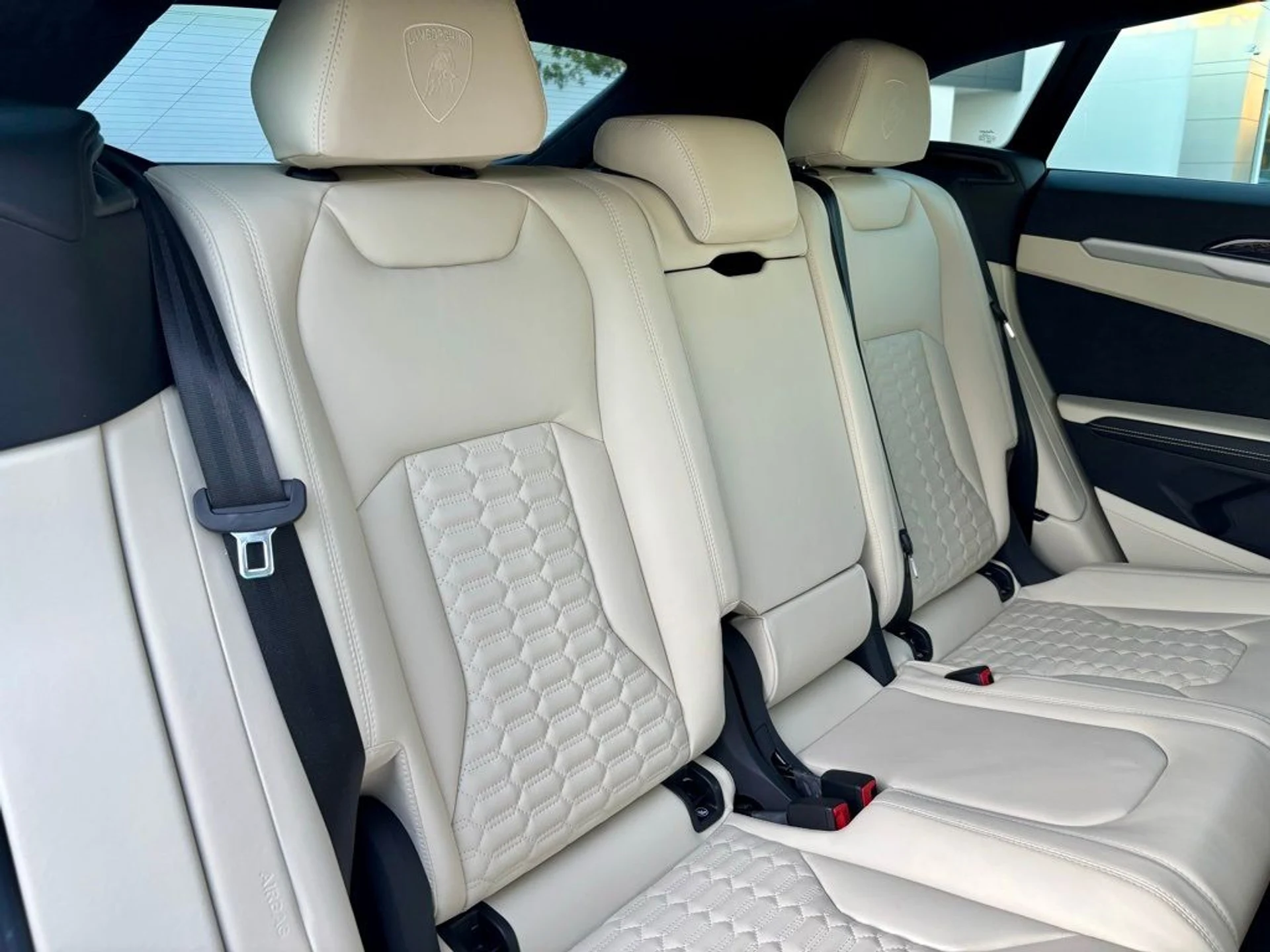 mph025_306781731_d378d614e0d53bba866679b1fb79a9c8_08ea5a25c4