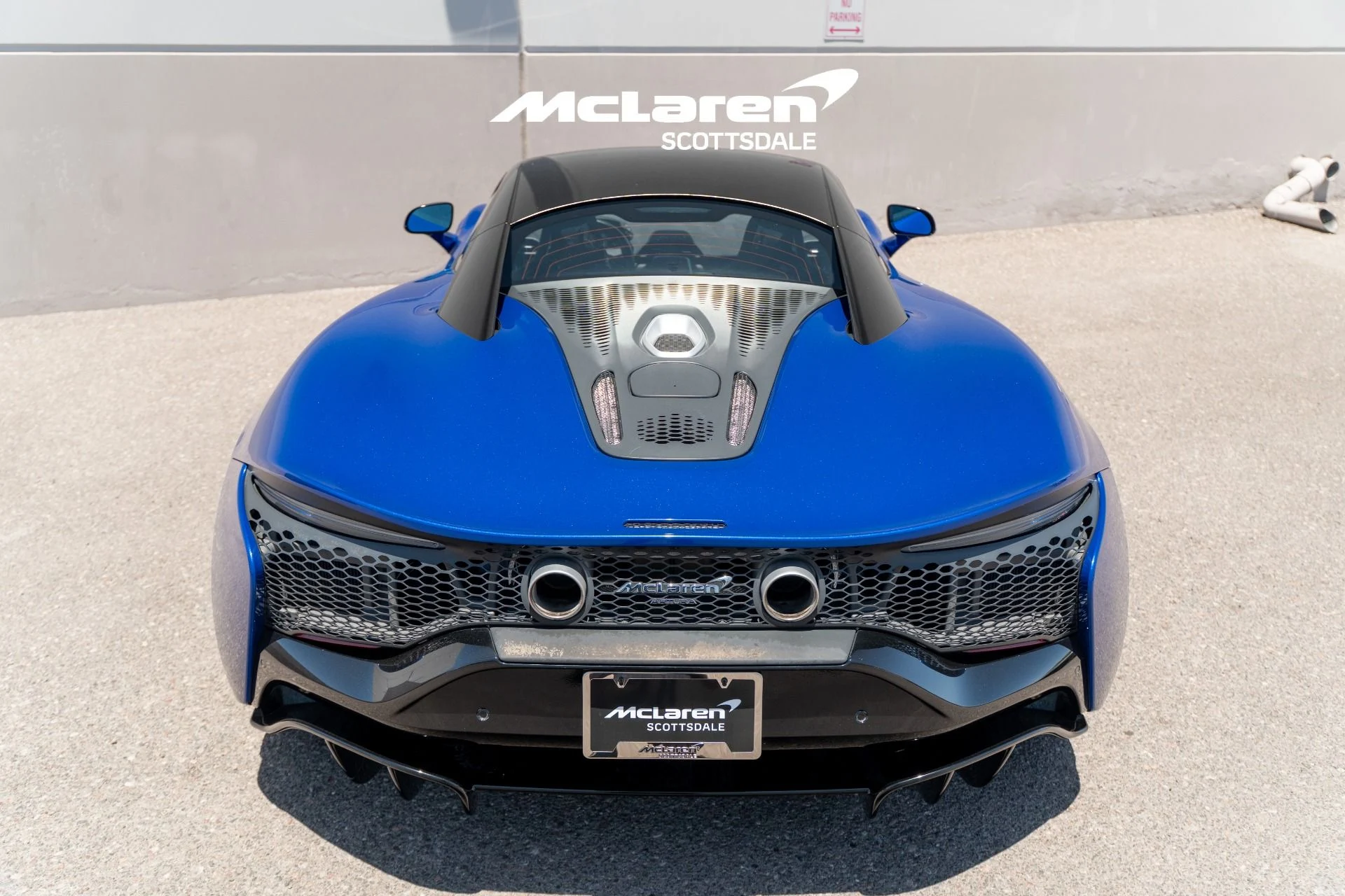 mph025_3077953211_Used_2023_MCLAREN_ARTURA_1780682420_cbd37f8b5f