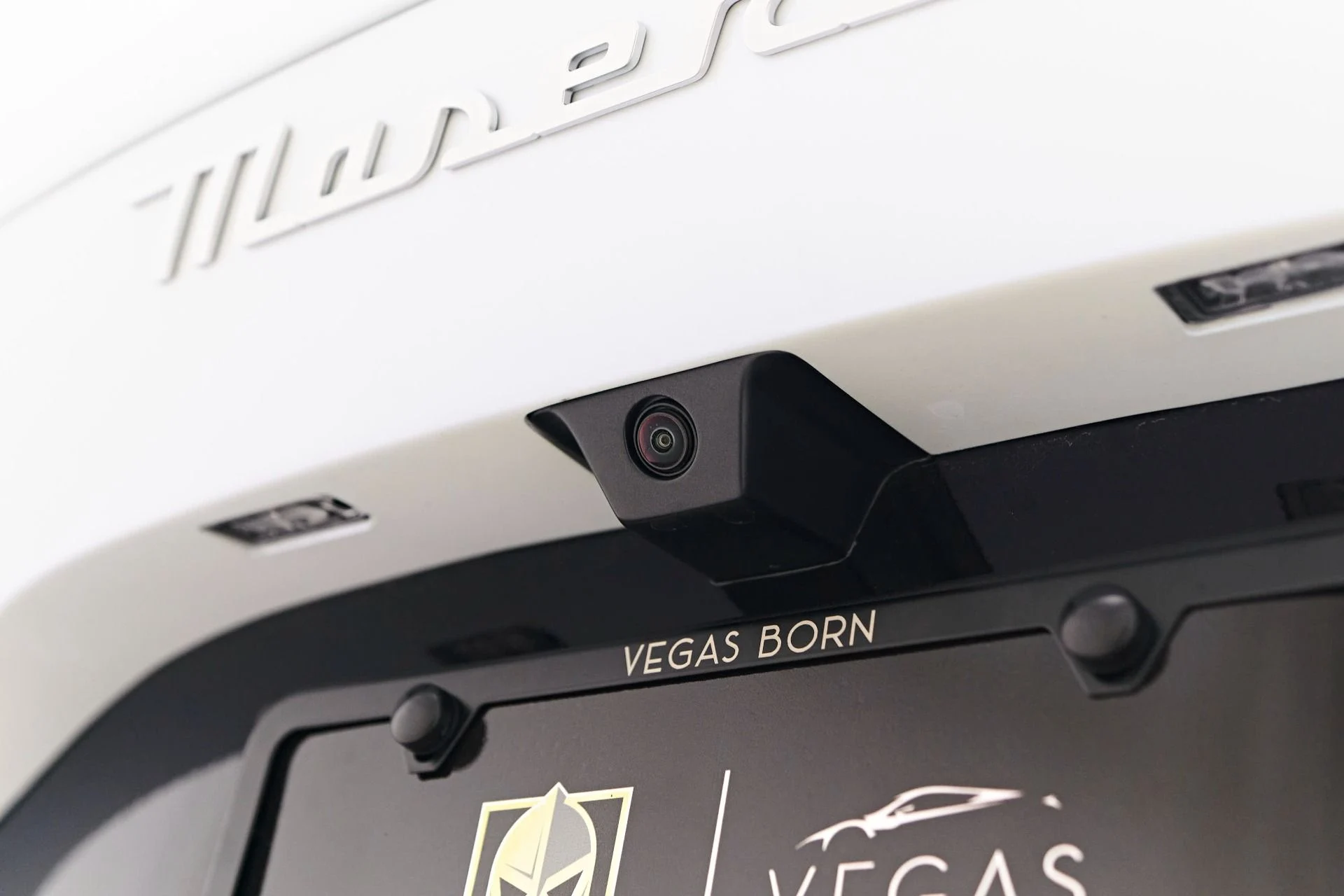 mph025_3086603010_Used_2023_Maserati_MC_20_Base_1721243405_fc9711d62b