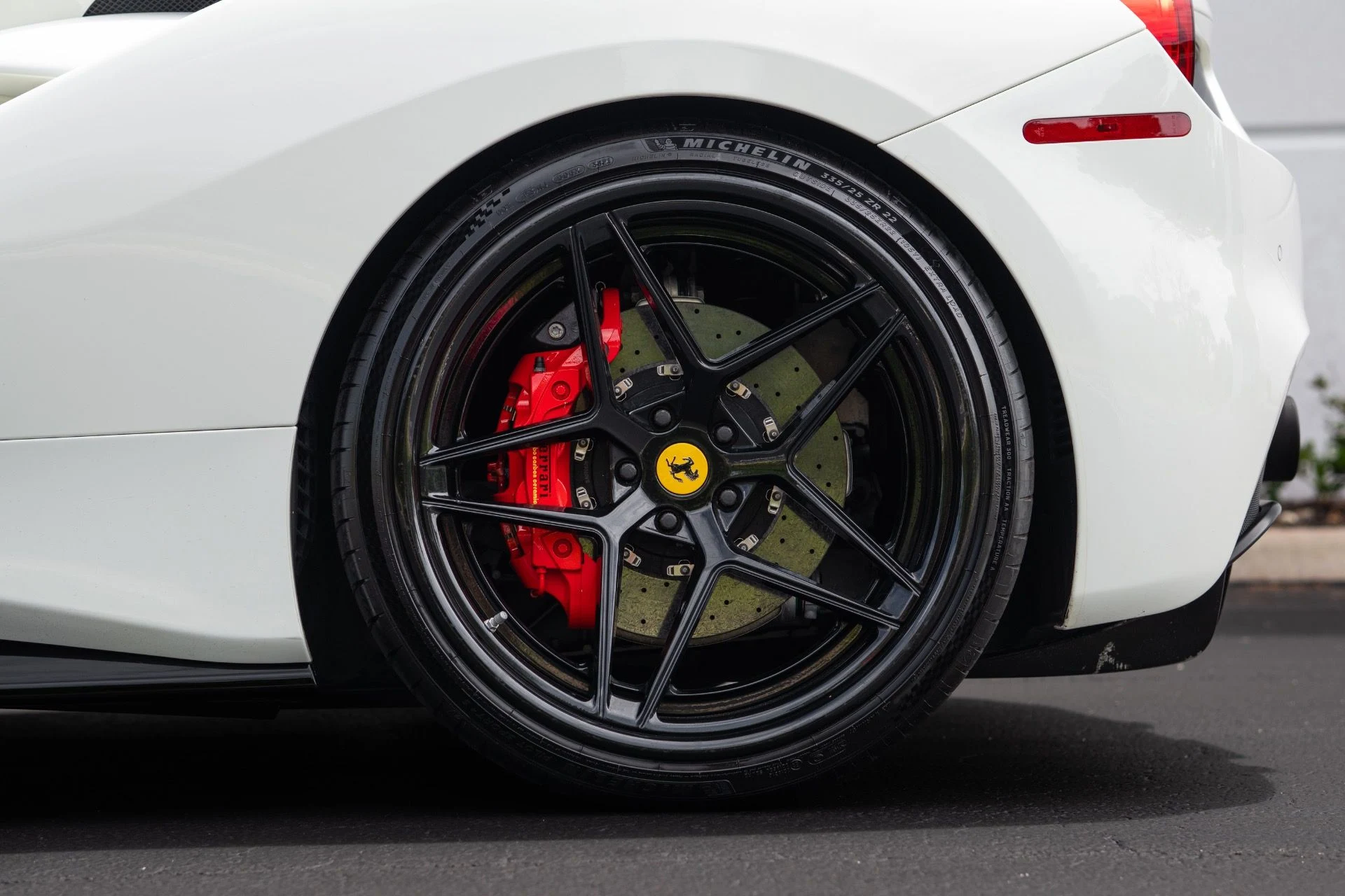 mph025_3108902295_Used_2016_Ferrari_488_GTB_1777085650_7b8f5a7a22