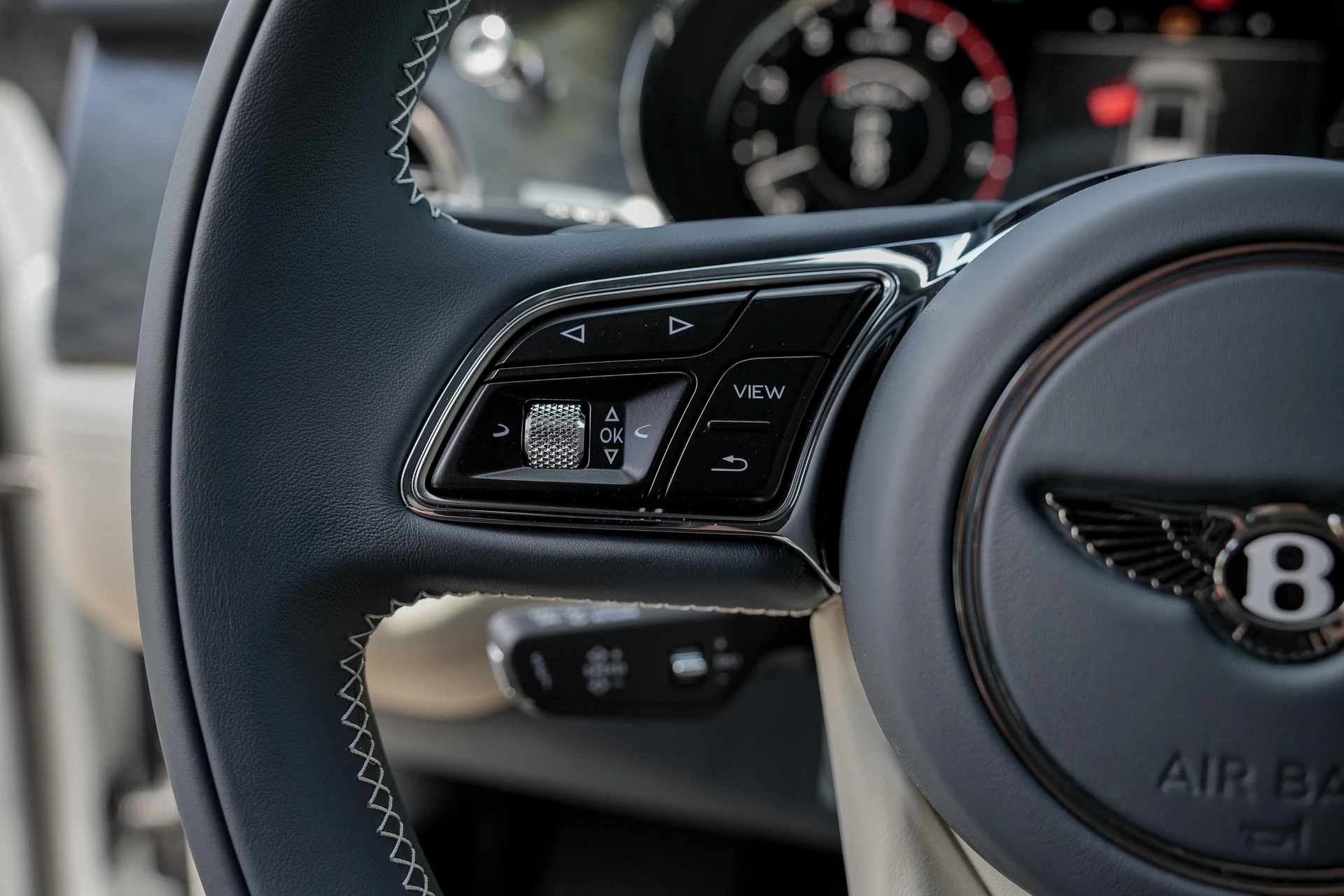 mph025_3109049017_Hi_Tech_Luxury_Imports_LLC_SJAAT_2_ZV_3_SC_030389_image_25_a6dc0e874c