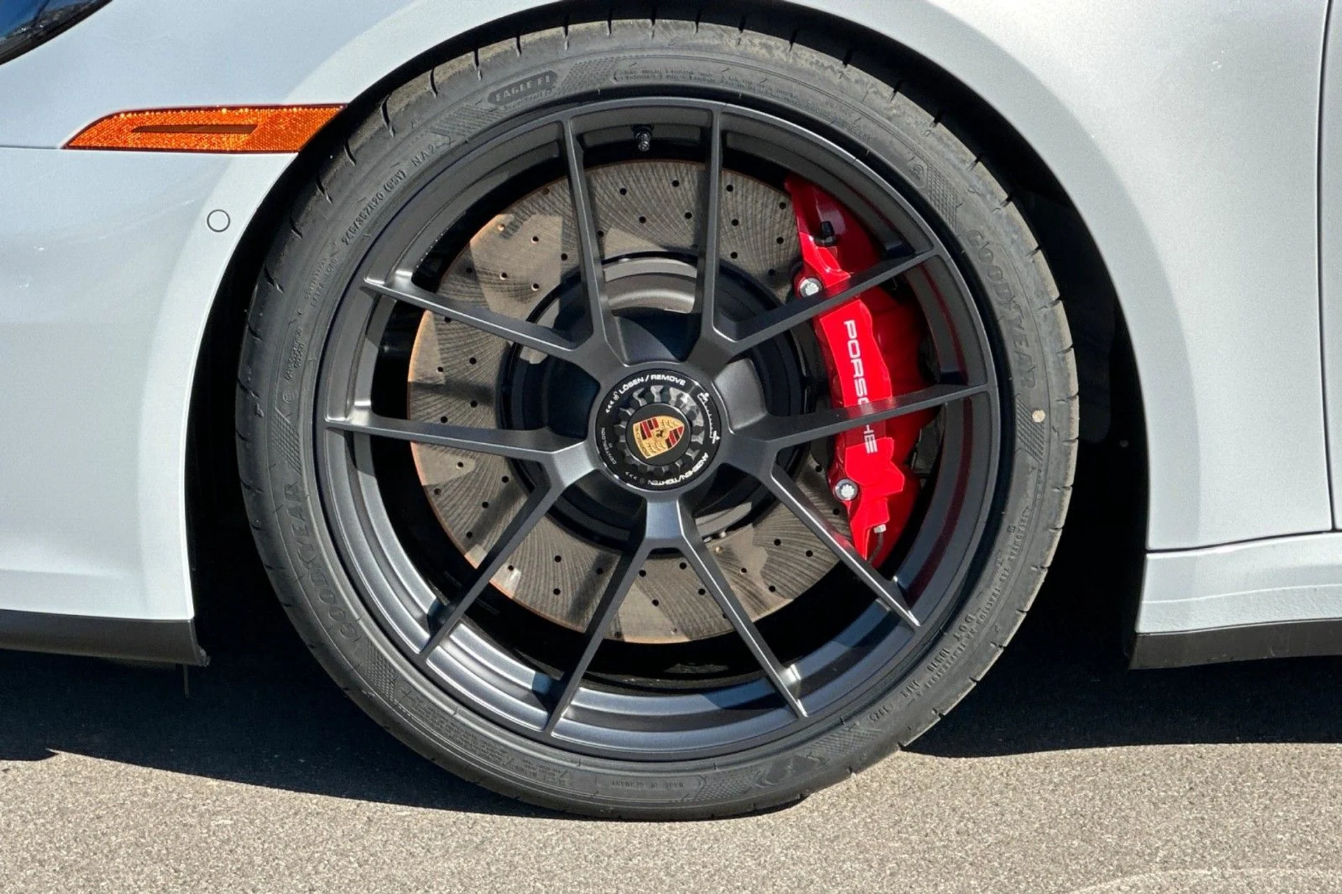 mph025_3119959829_5a656a7545b4664c3b2d7421e5064963_cc77643a30